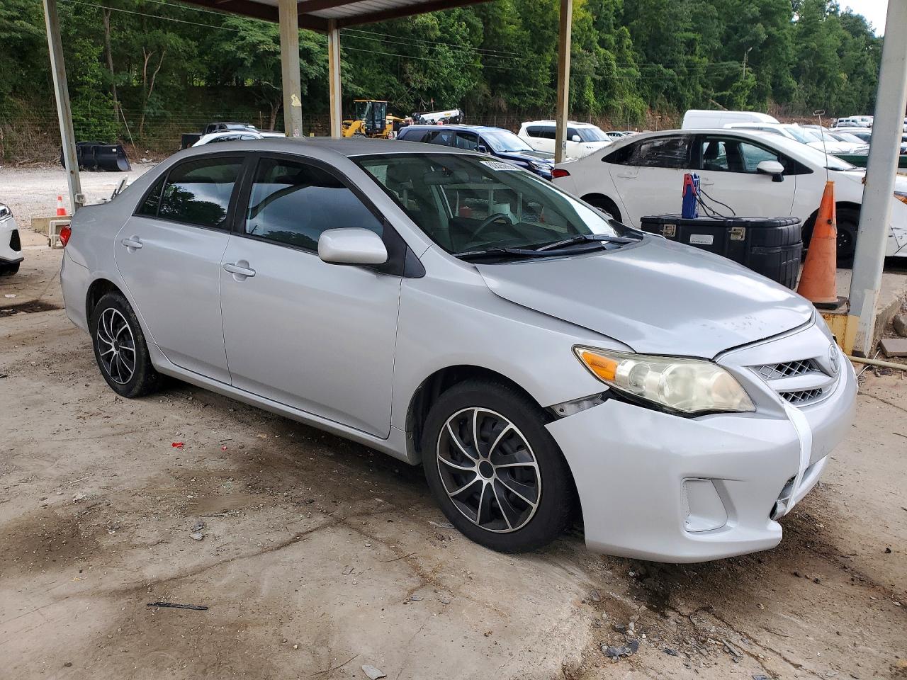 2012 Toyota Corolla Le Silver vin: 2T1BU4EE4CC867436