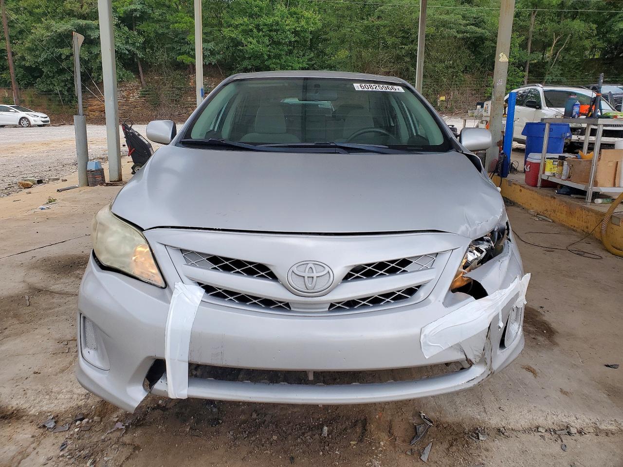 2012 Toyota Corolla Le Silver vin: 2T1BU4EE4CC867436