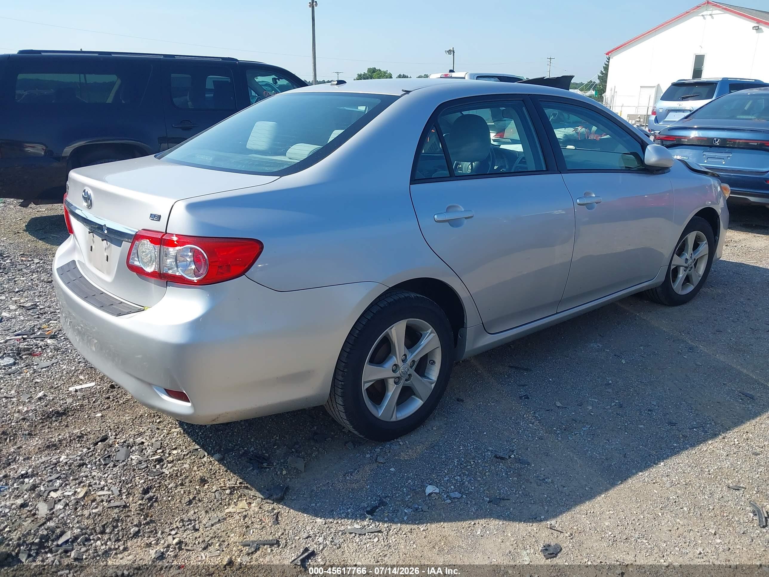 2012 Toyota Corolla Le Silver vin: 2T1BU4EE4CC871325