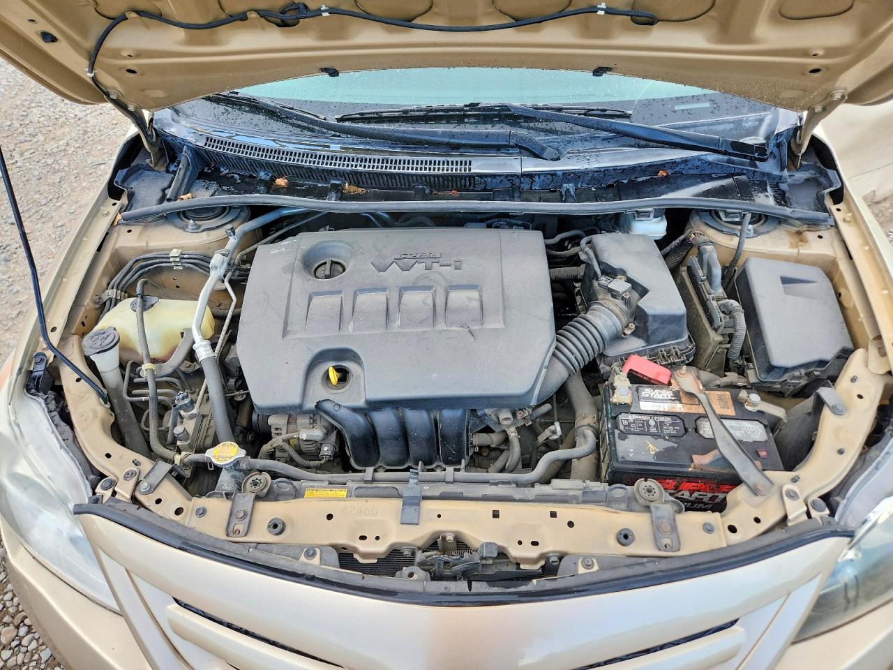 2012 Toyota Corolla Le Gold vin: 2T1BU4EE4CC871759