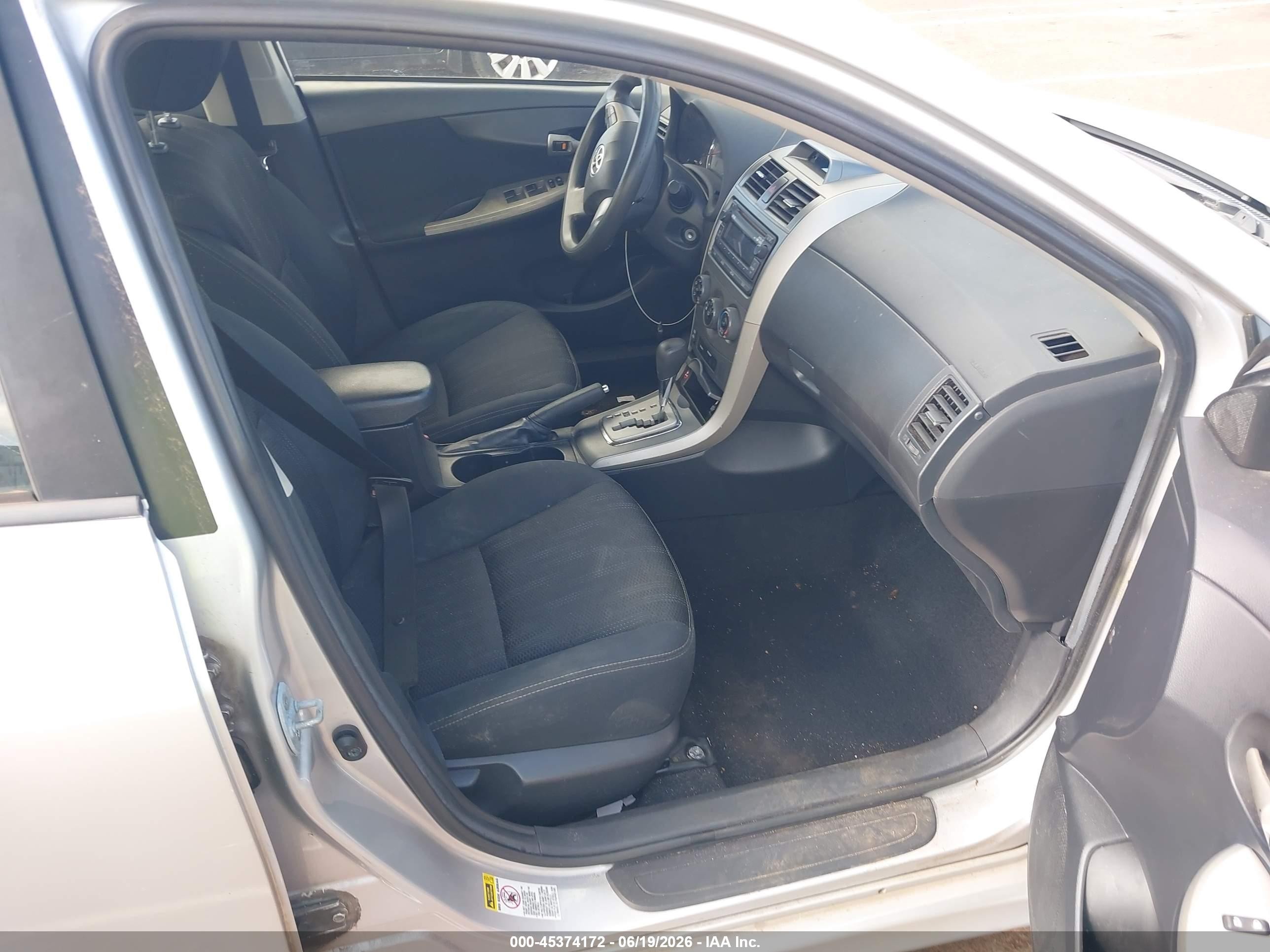2012 Toyota Corolla S Silver vin: 2T1BU4EE4CC875181