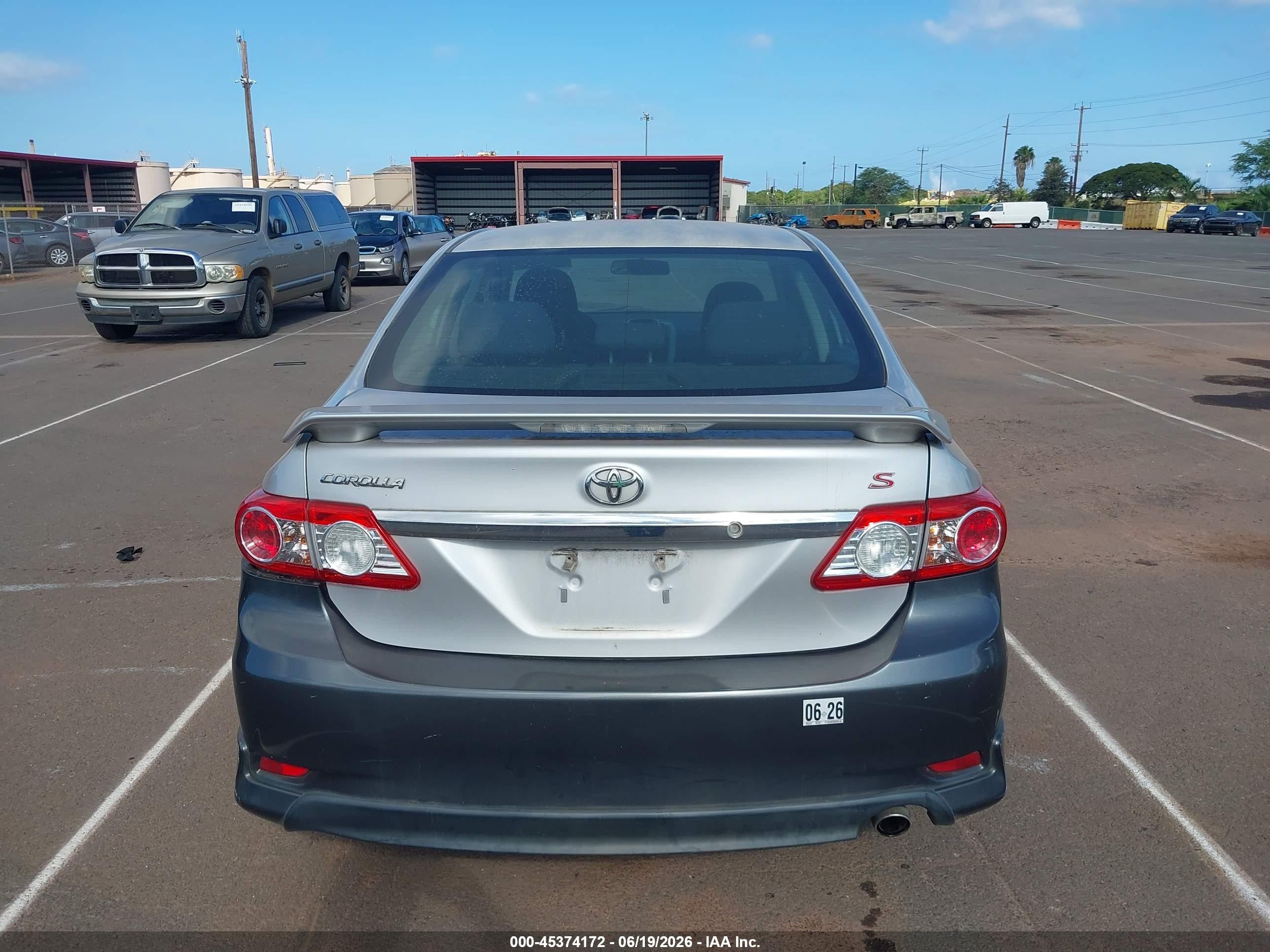 2012 Toyota Corolla S Silver vin: 2T1BU4EE4CC875181