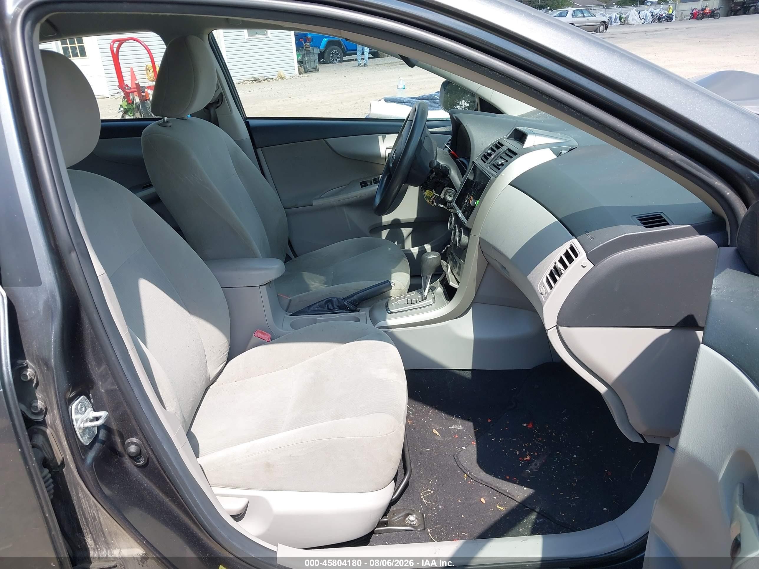 2012 Toyota Corolla Le Gray vin: 2T1BU4EE4CC880459