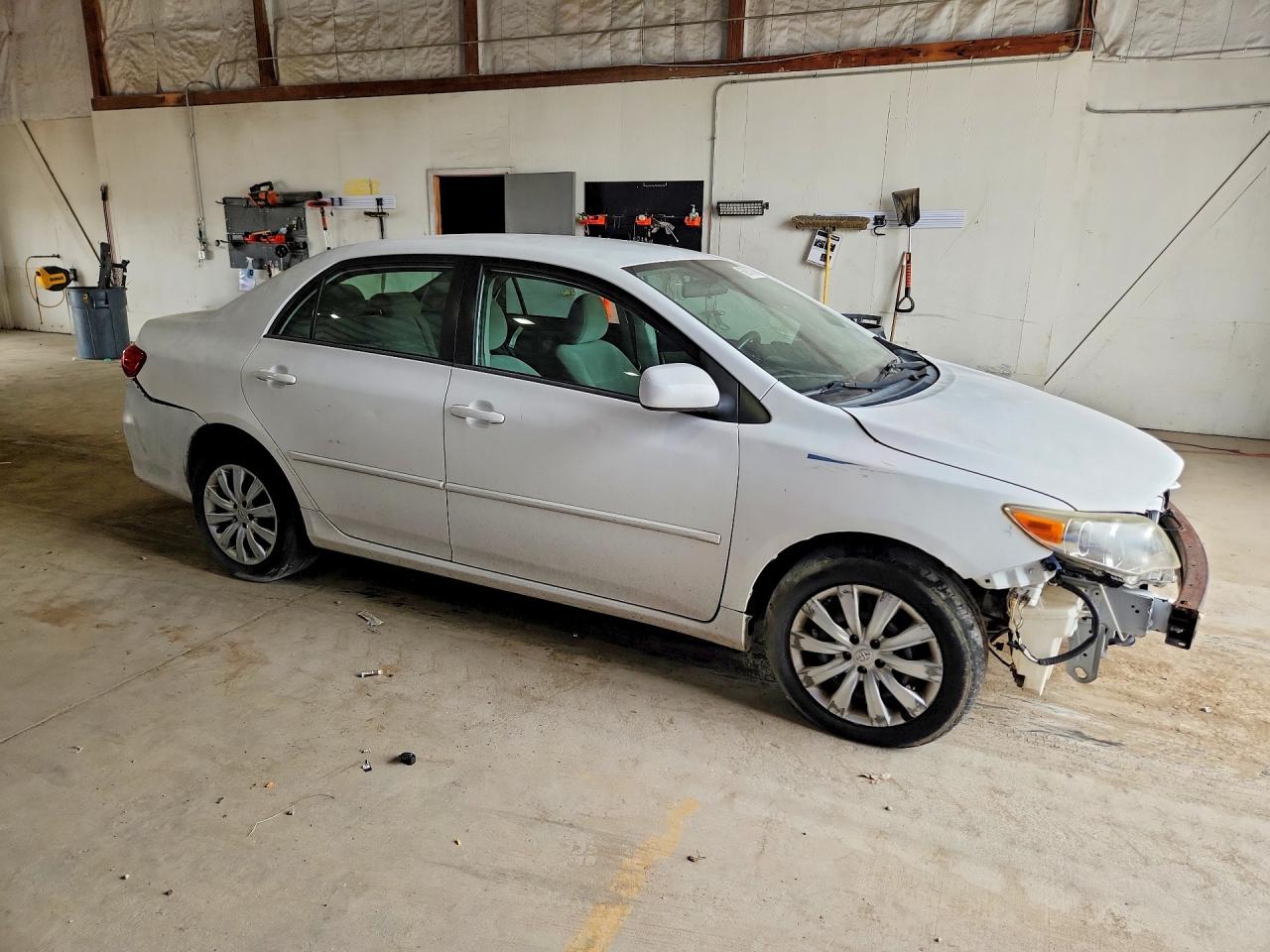 2012 Toyota Corolla Le White vin: 2T1BU4EE4CC893356