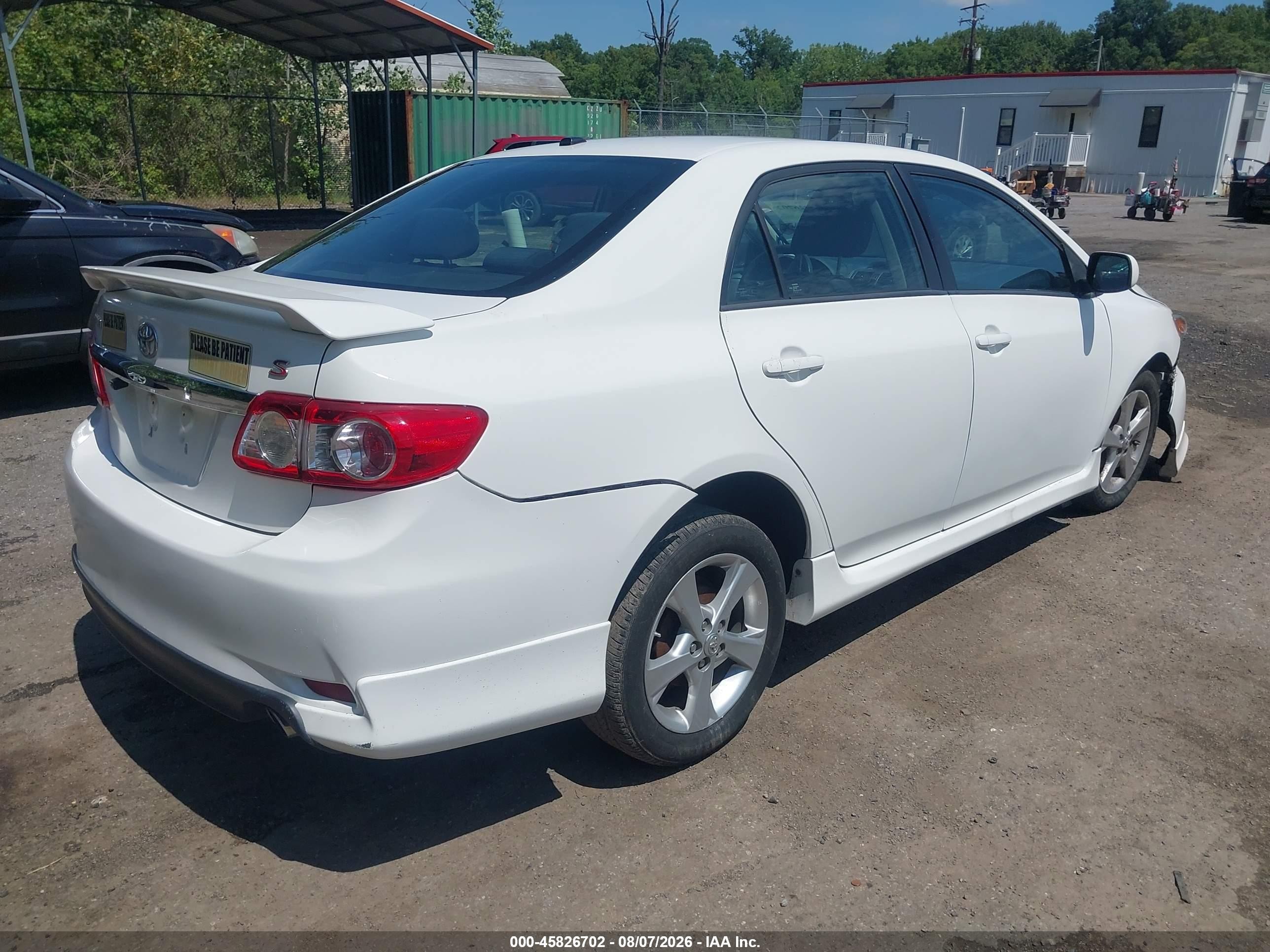 2012 Toyota Corolla S White vin: 2T1BU4EE4CC918563