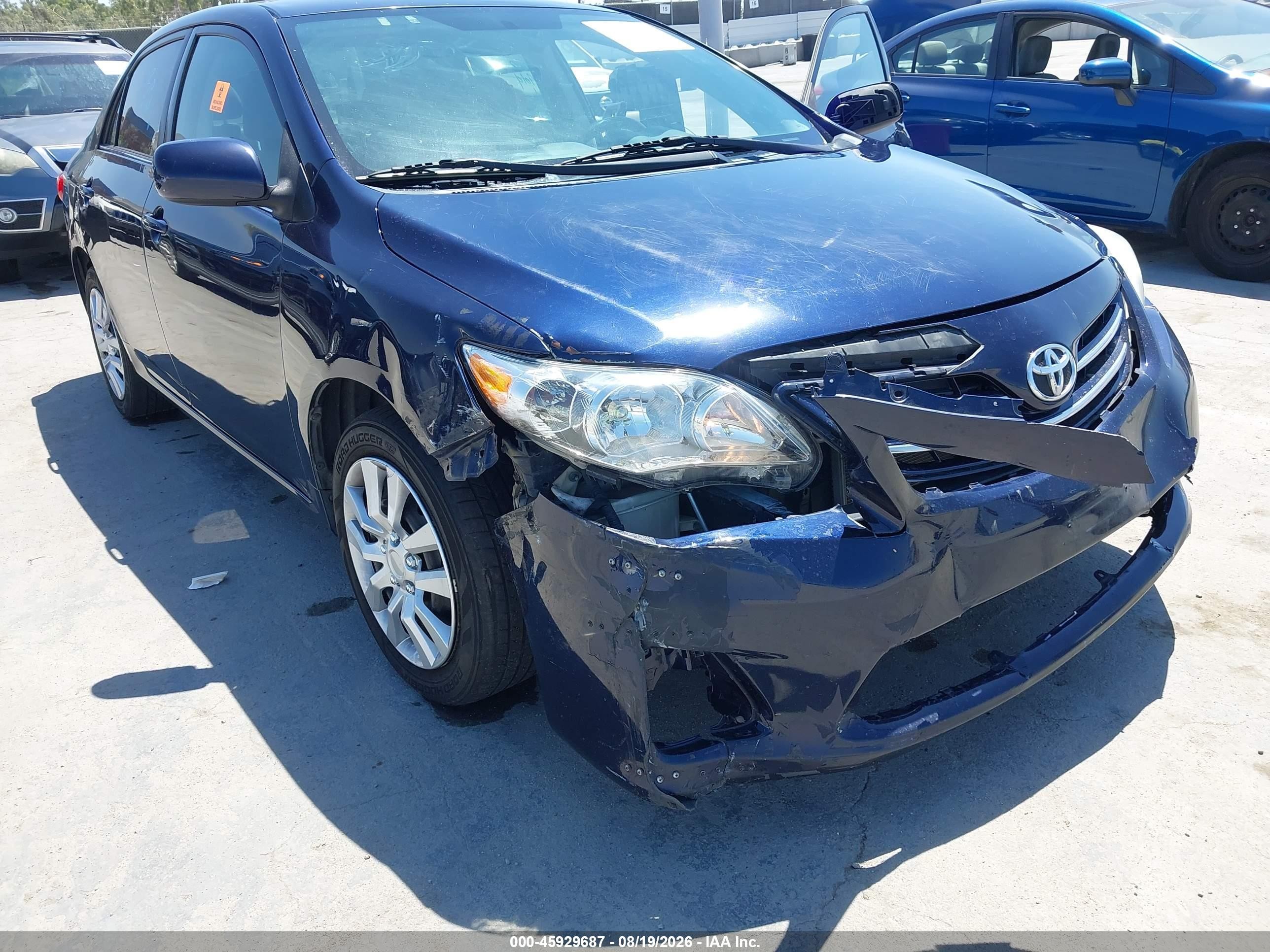 2013 Toyota Corolla Le Dark Blue vin: 2T1BU4EE4DC005996
