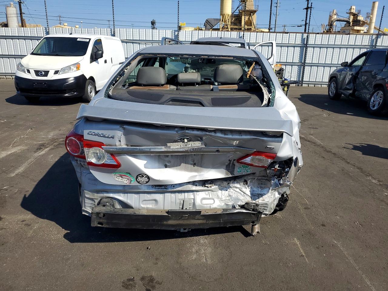 2013 Toyota Corolla Le Silver vin: 2T1BU4EE4DC019090