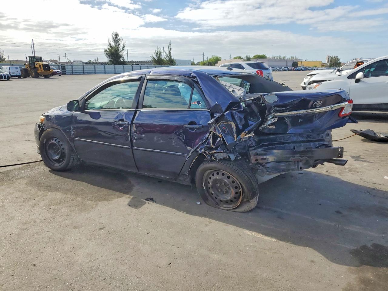 2013 Toyota Corolla S Blue vin: 2T1BU4EE4DC030168