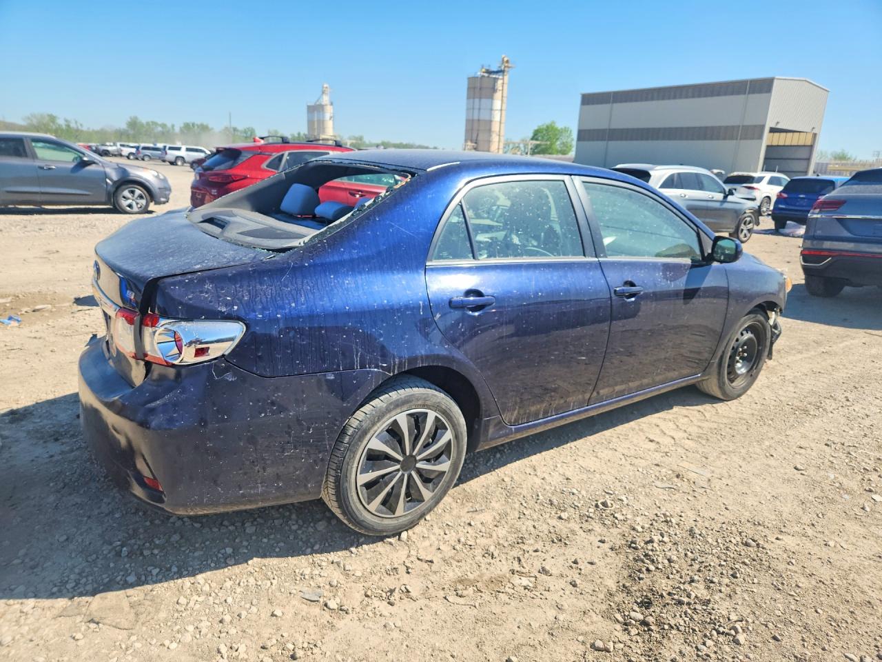 2013 Toyota Corolla Le Blue vin: 2T1BU4EE4DC031045