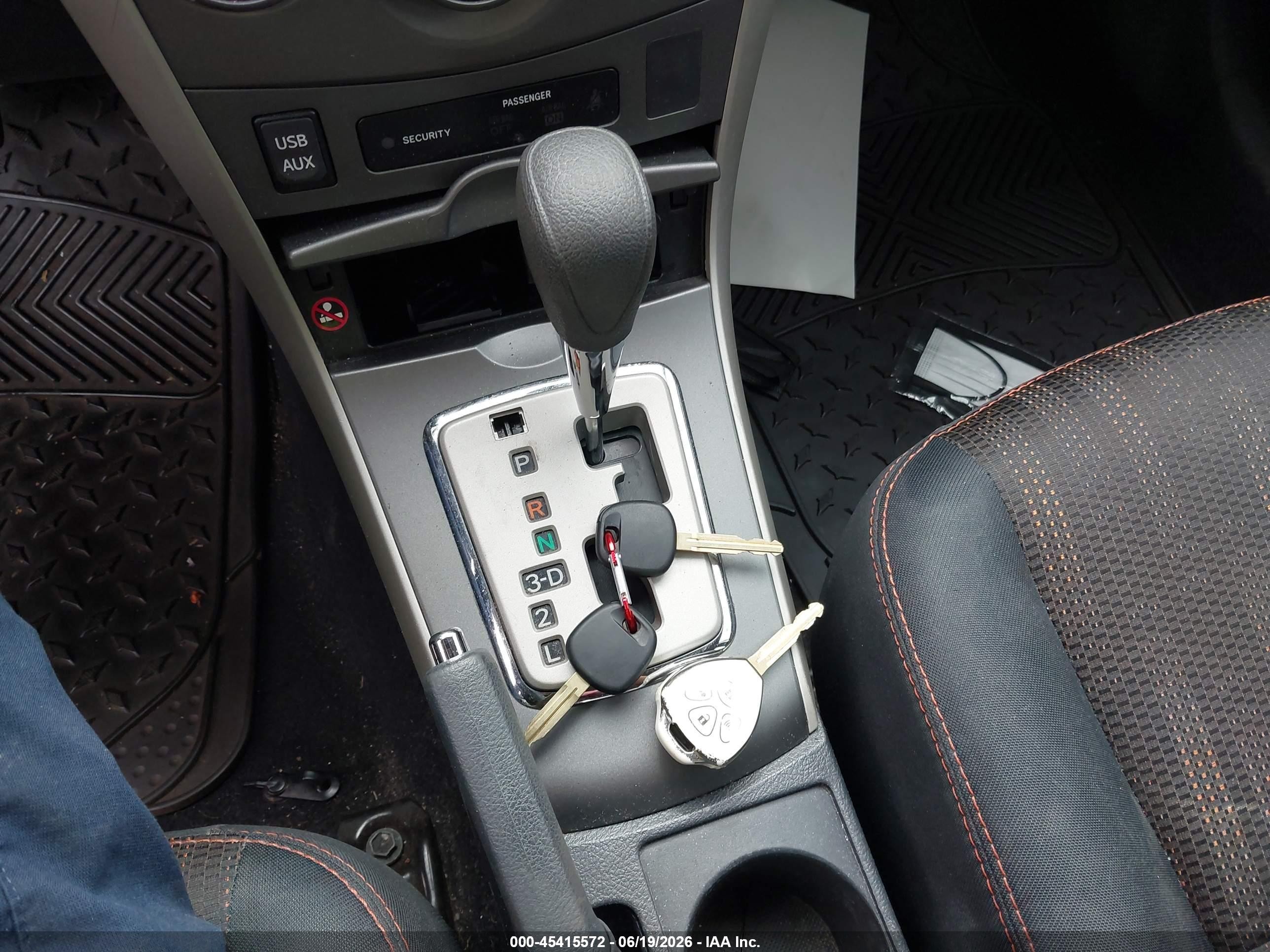 2013 Toyota Corolla S Special Edition Orange vin: 2T1BU4EE4DC078656