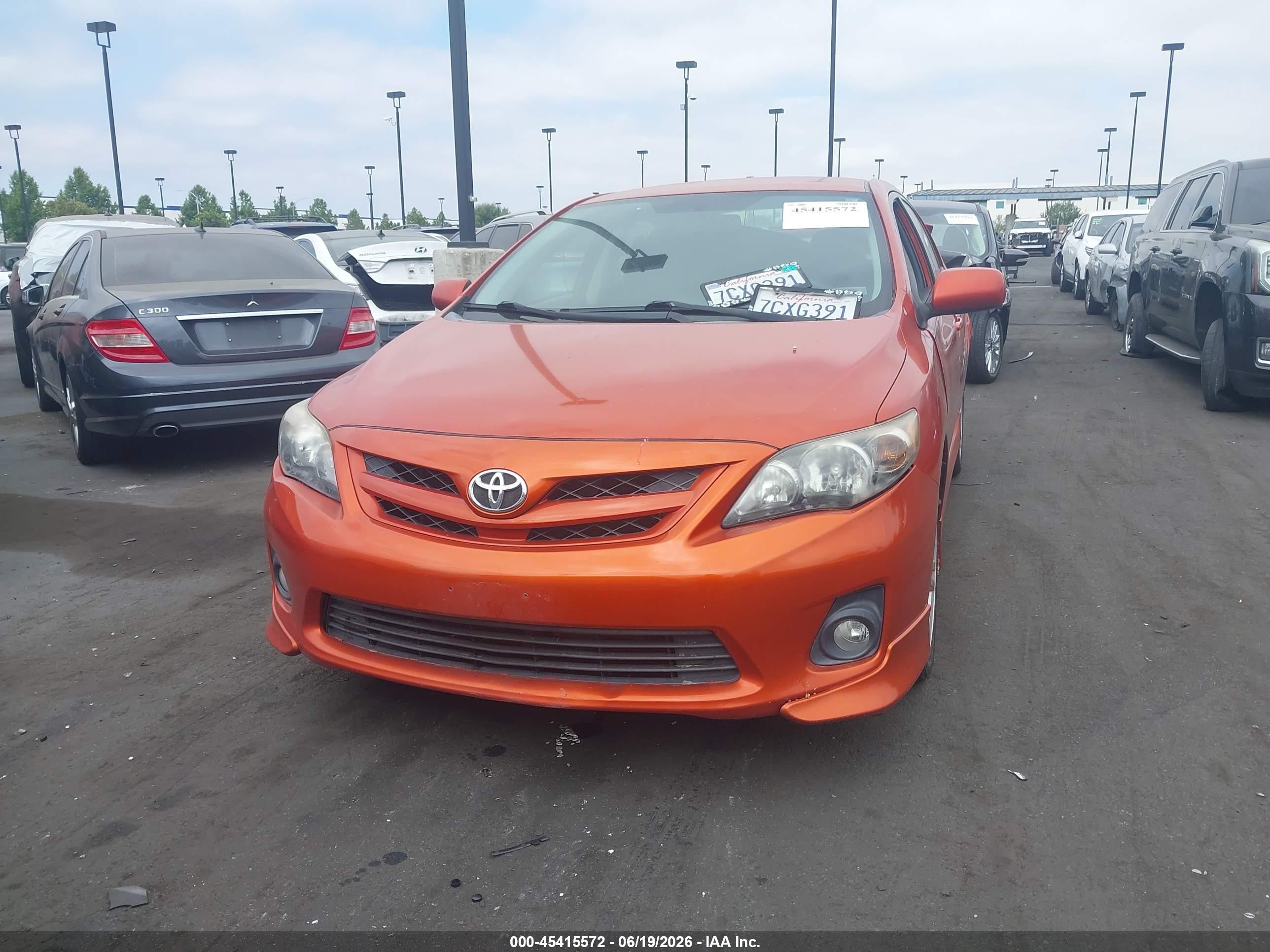 2013 Toyota Corolla S Special Edition Orange vin: 2T1BU4EE4DC078656