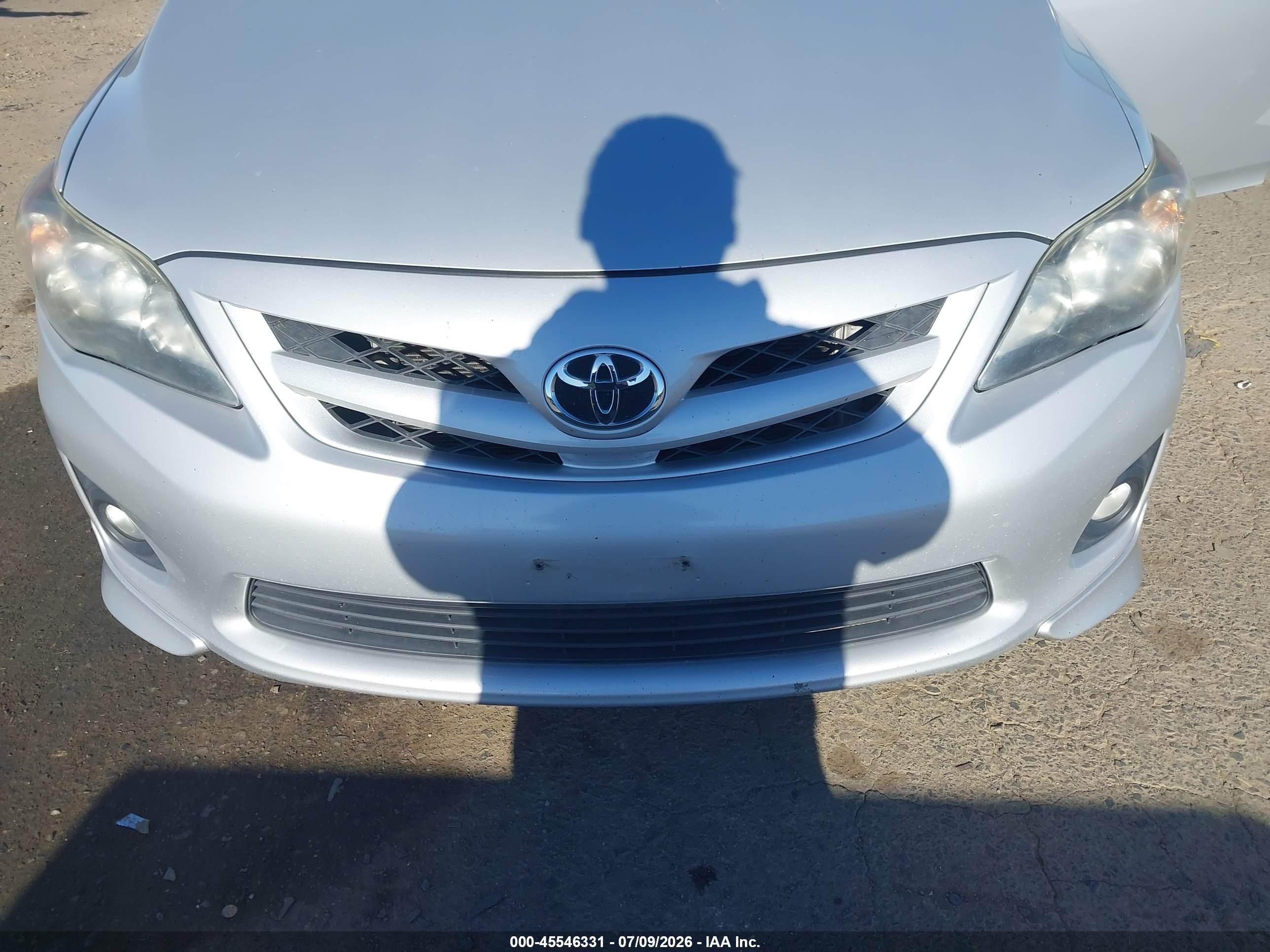 2013 Toyota Corolla S Silver vin: 2T1BU4EE4DC090712