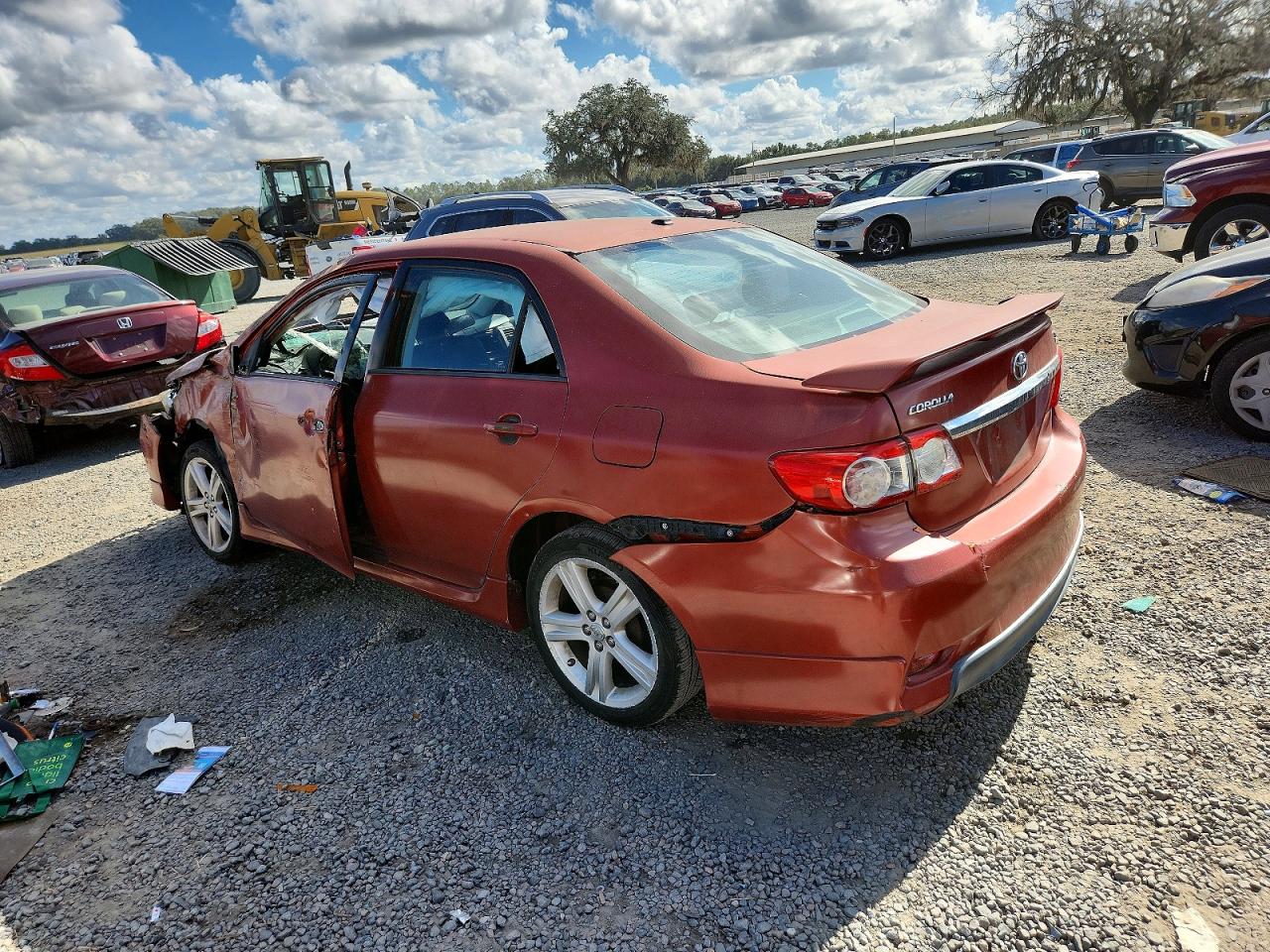 2013 Toyota Corolla Base Orange vin: 2T1BU4EE4DC097045