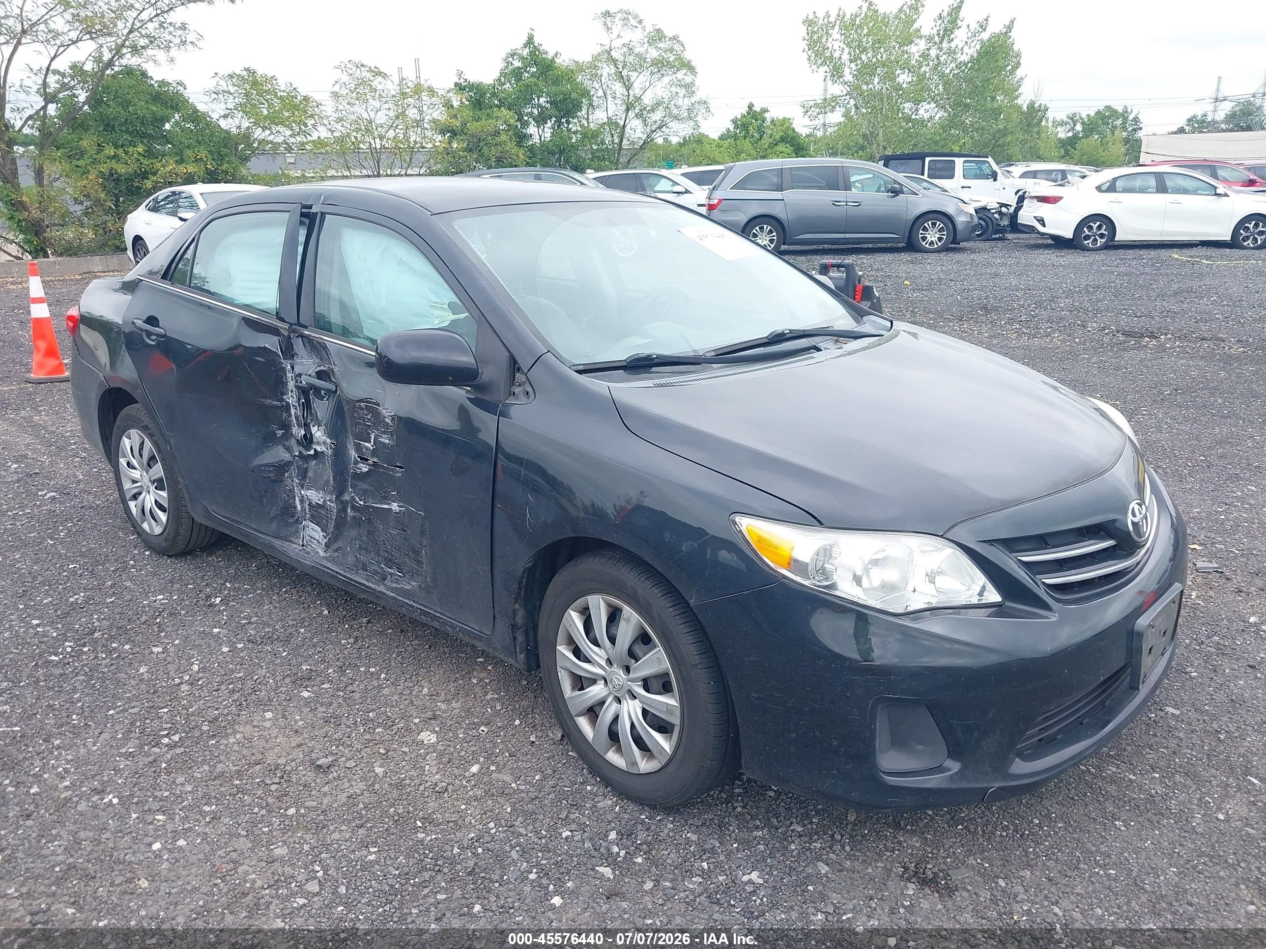 2013 Toyota Corolla Le Black vin: 2T1BU4EE4DC124390