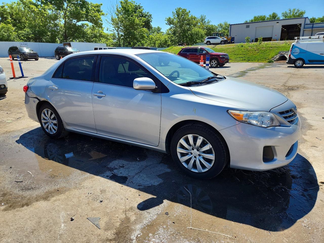 2013 Toyota Corolla Le Silver vin: 2T1BU4EE4DC125880