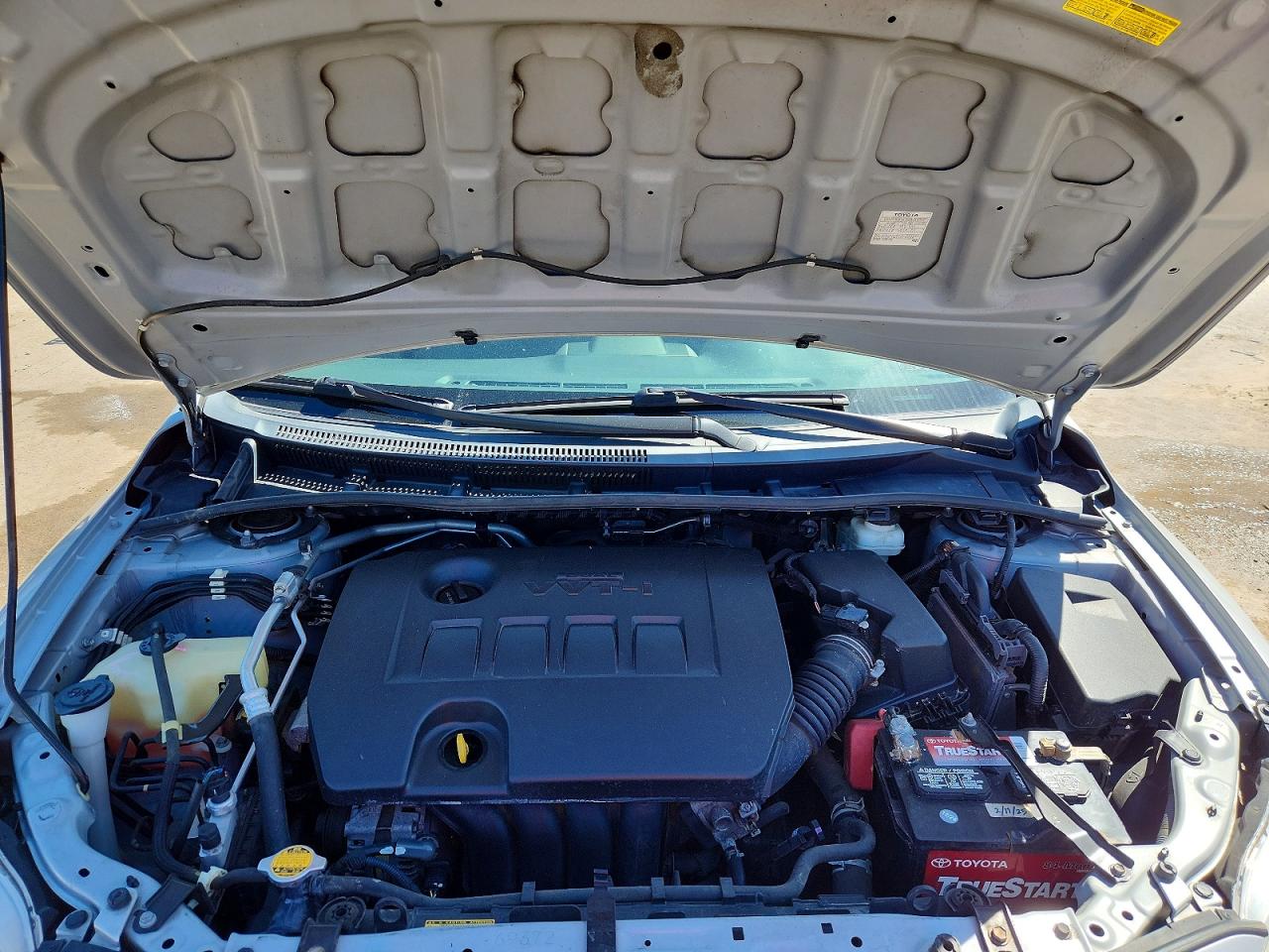 2013 Toyota Corolla Le Silver vin: 2T1BU4EE4DC125880