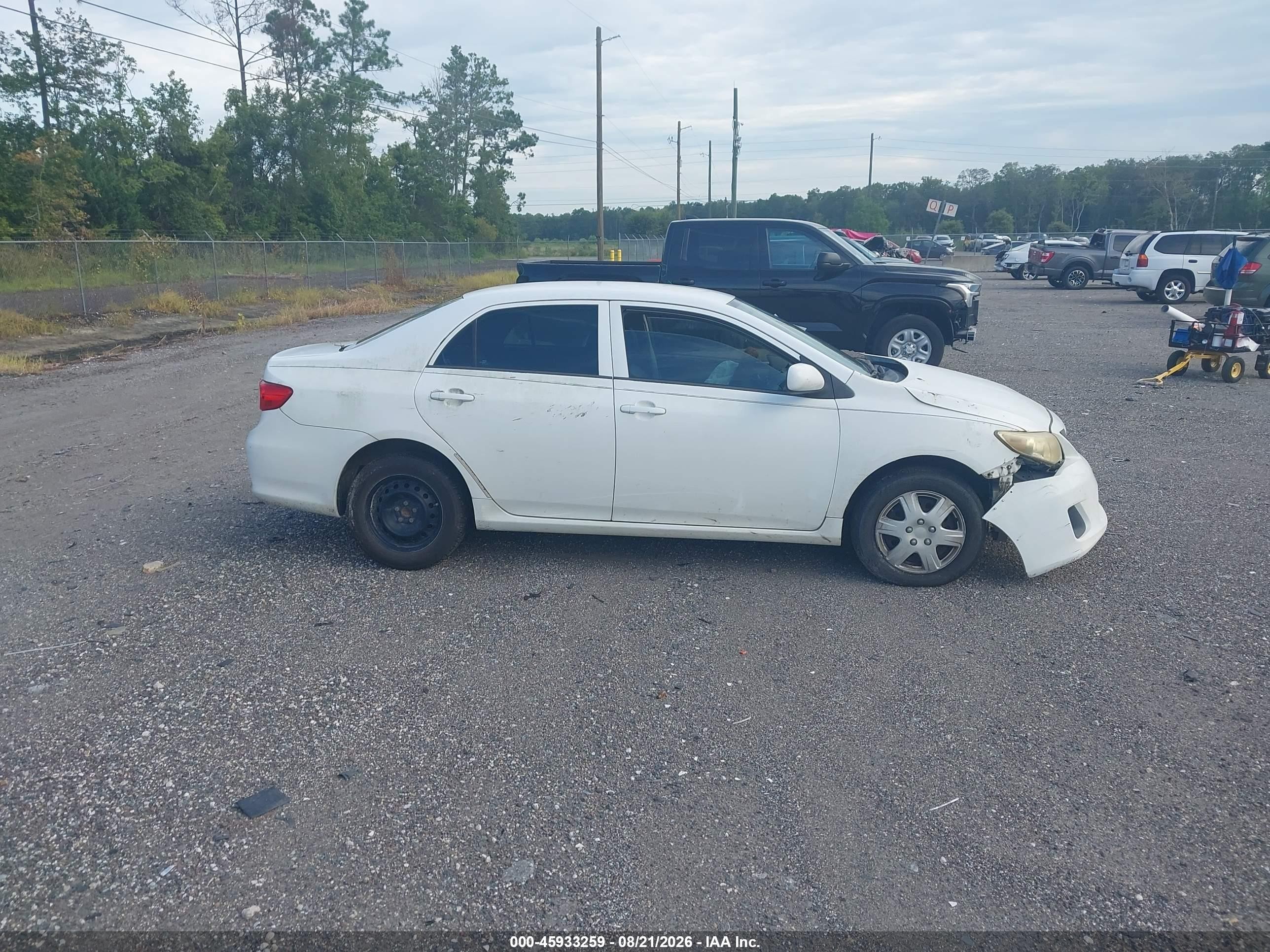 2013 Toyota Corolla L White vin: 2T1BU4EE4DC939804