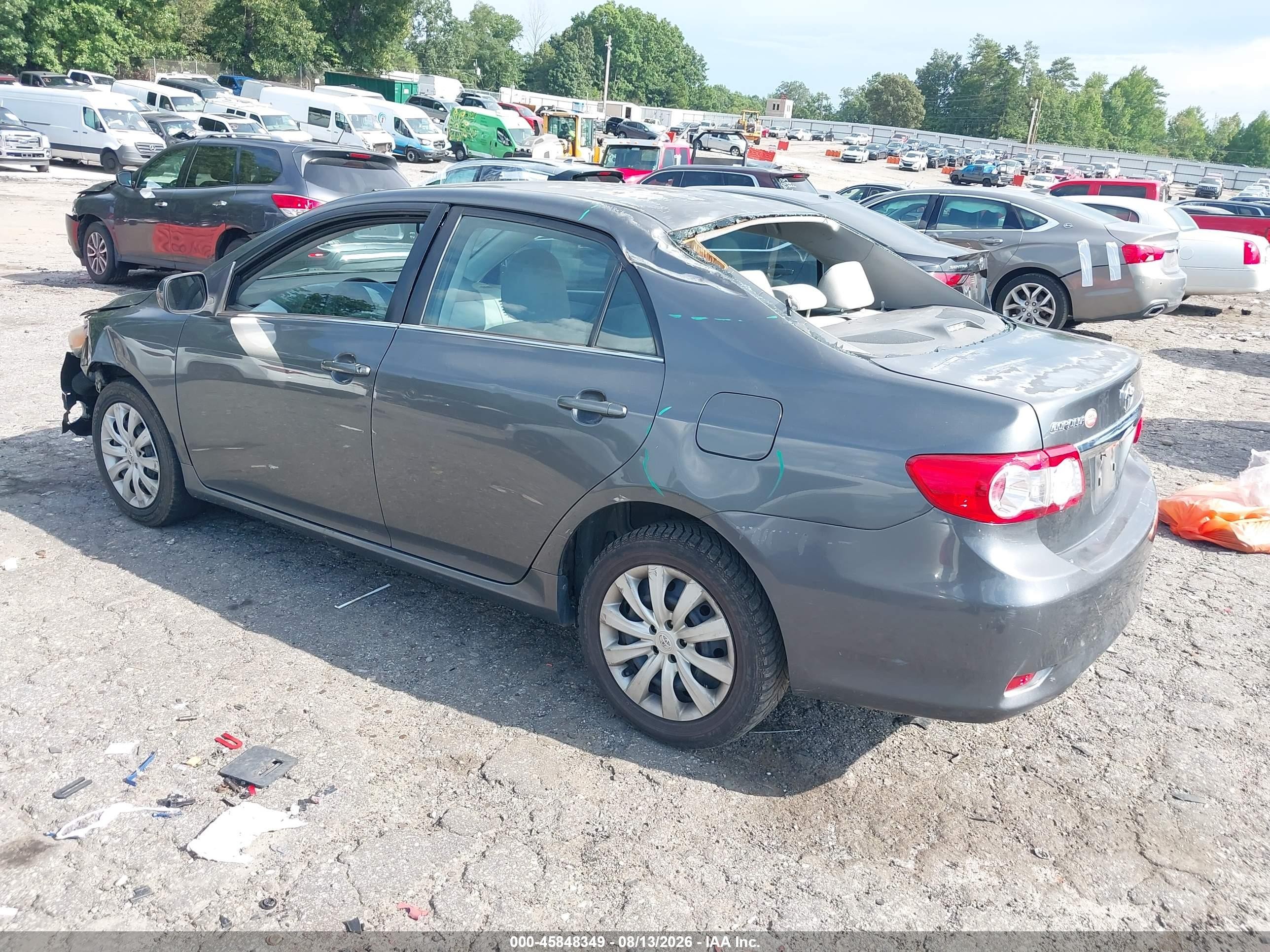2013 Toyota Corolla Le Gray vin: 2T1BU4EE4DC941164