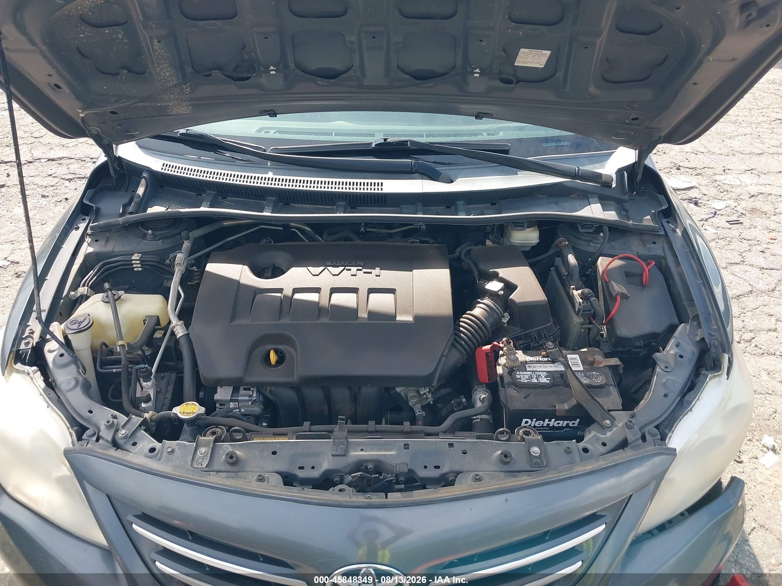 2013 Toyota Corolla Le Gray vin: 2T1BU4EE4DC941164