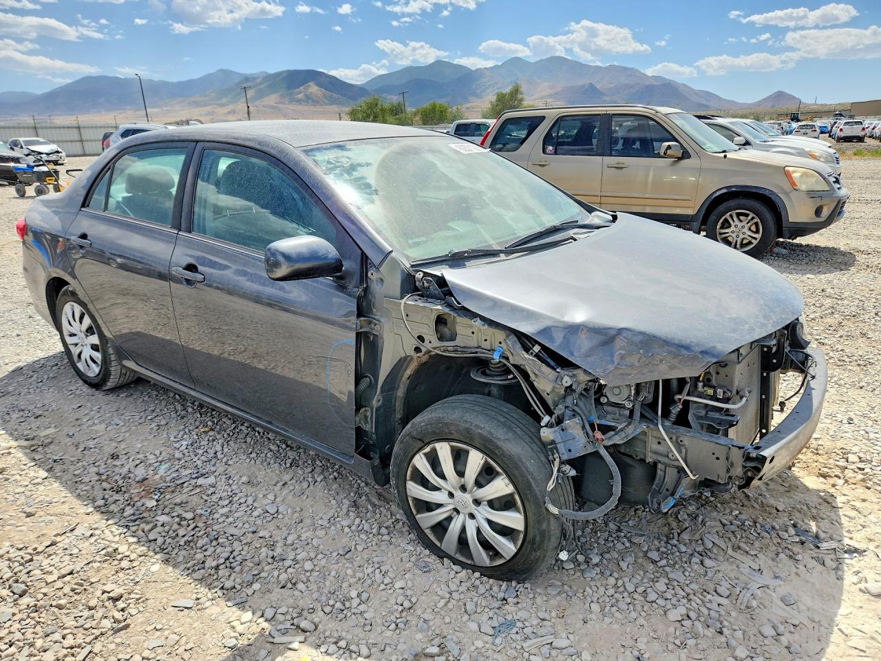 2013 Toyota Corolla Le Gray vin: 2T1BU4EE4DC949135