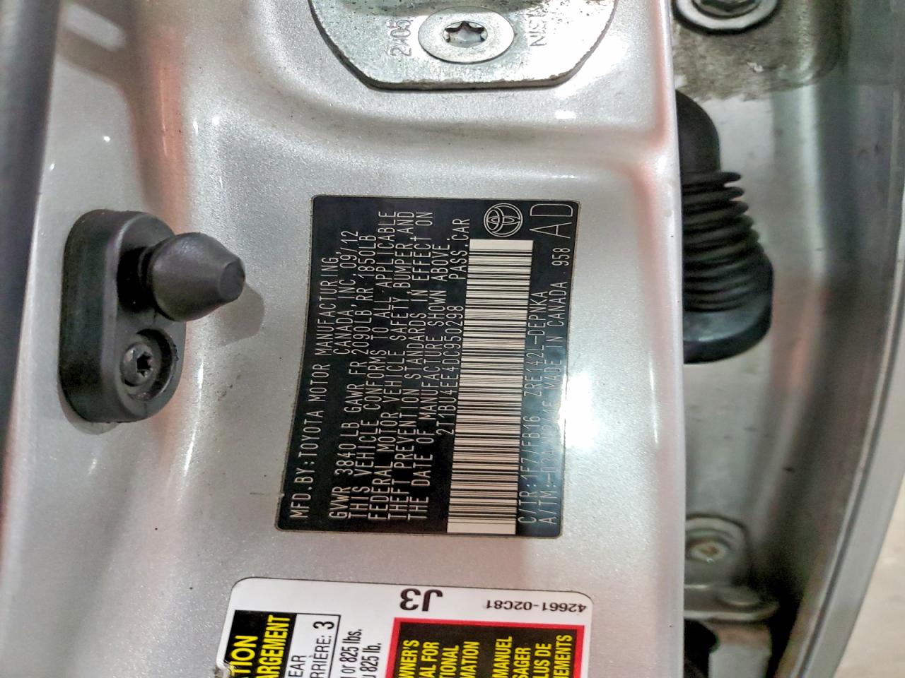 2013 Toyota Corolla Le Silver vin: 2T1BU4EE4DC950298