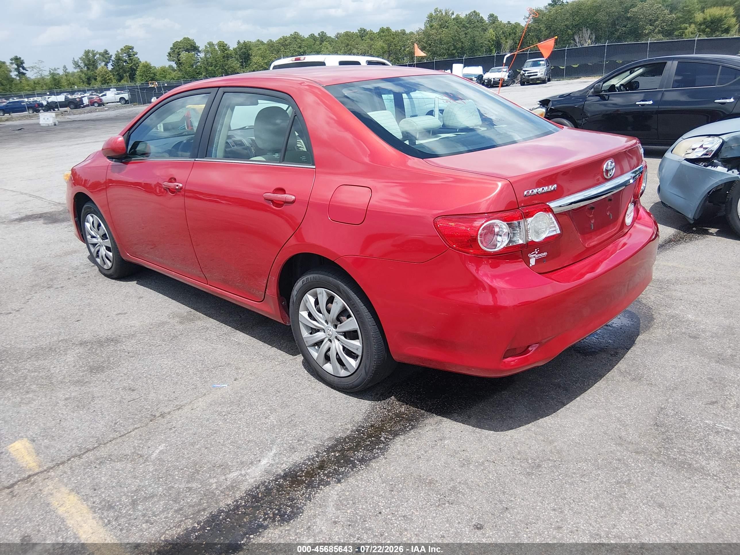 2013 Toyota Corolla Le Красный vin: 2T1BU4EE4DC958319
