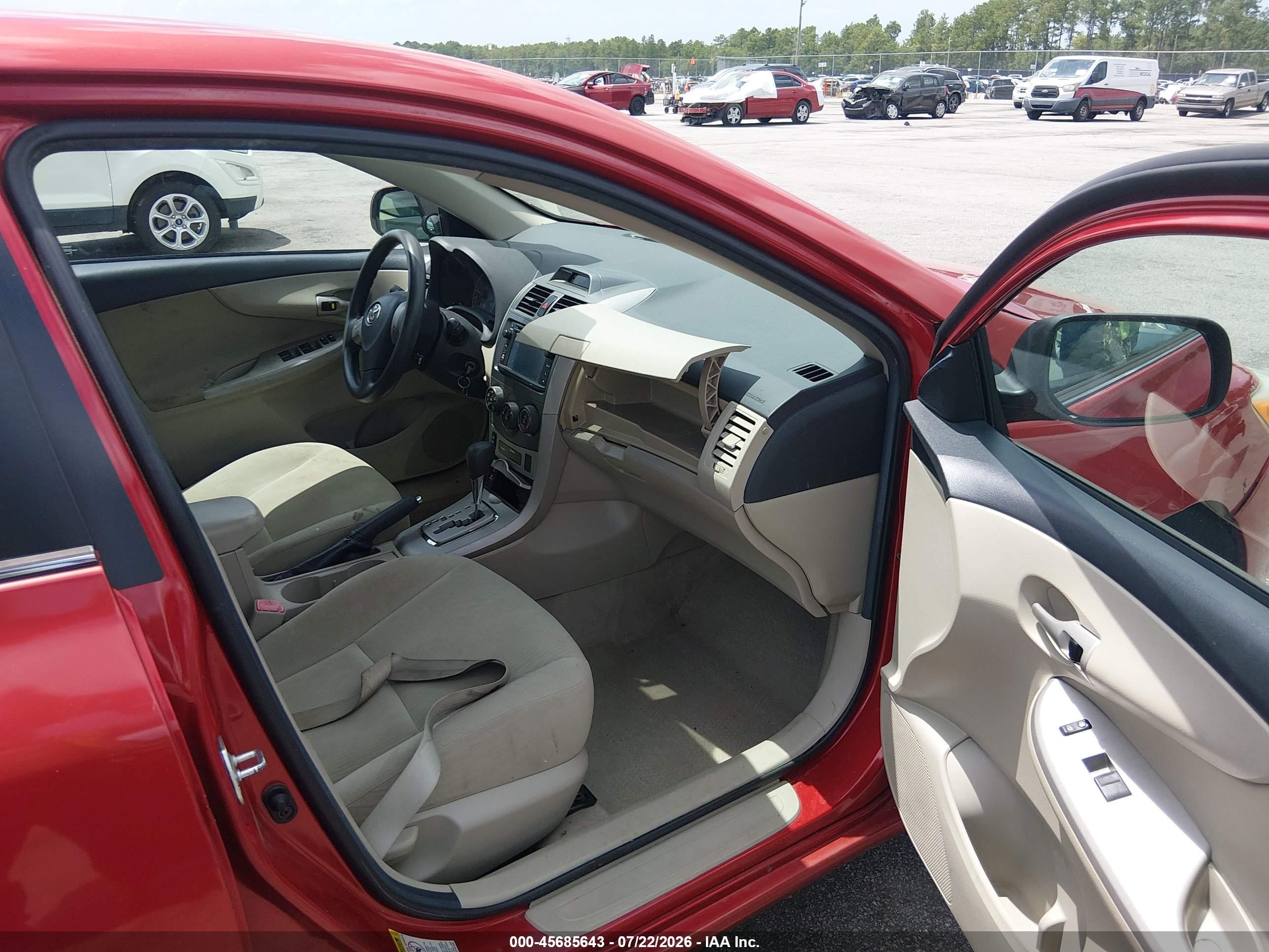 2013 Toyota Corolla Le Красный vin: 2T1BU4EE4DC958319