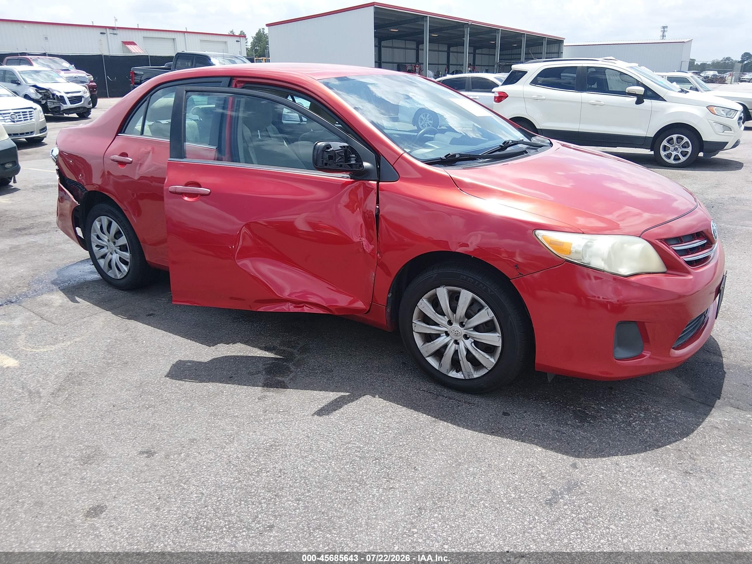 2013 Toyota Corolla Le Red vin: 2T1BU4EE4DC958319