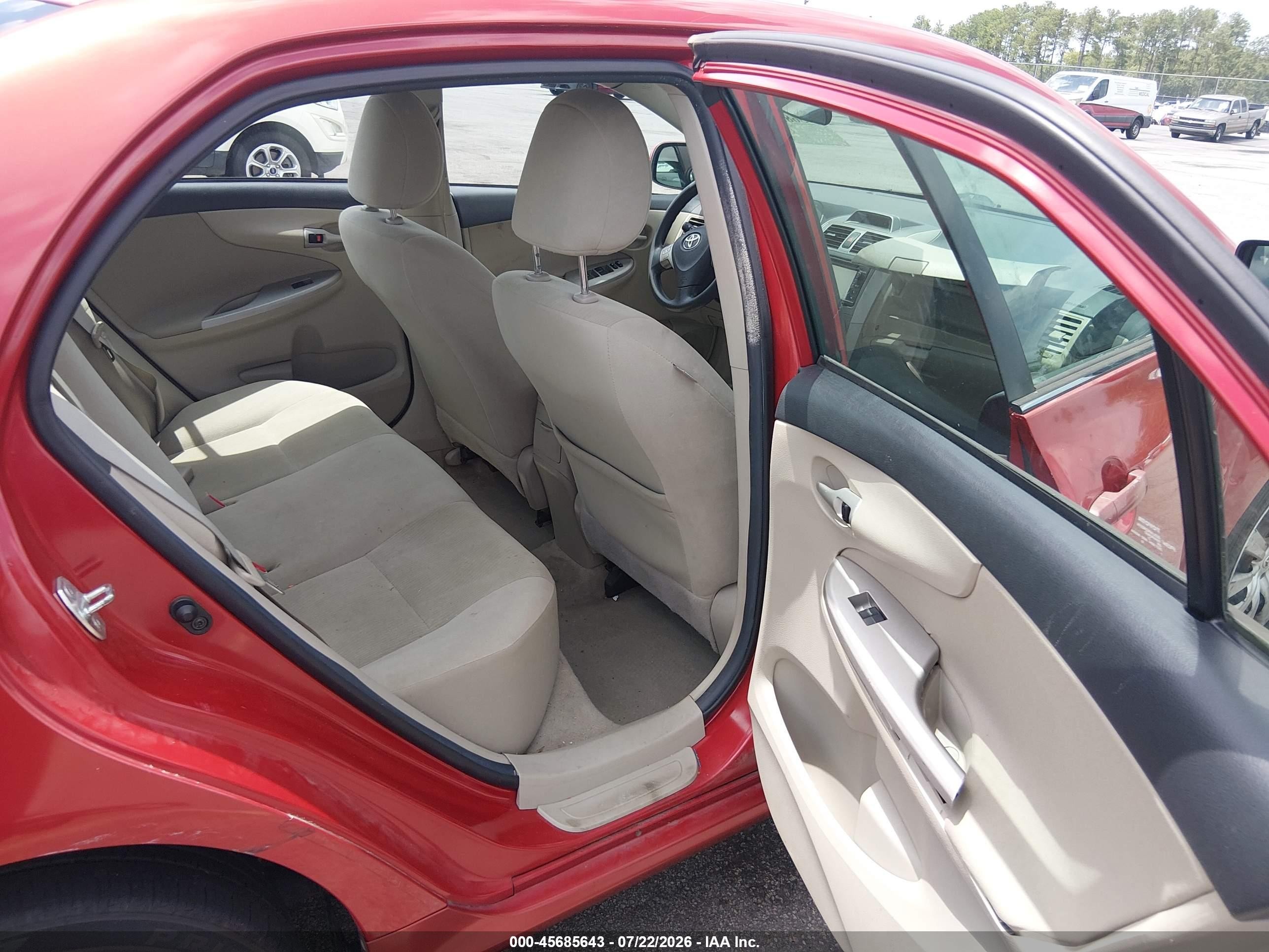 2013 Toyota Corolla Le Красный vin: 2T1BU4EE4DC958319