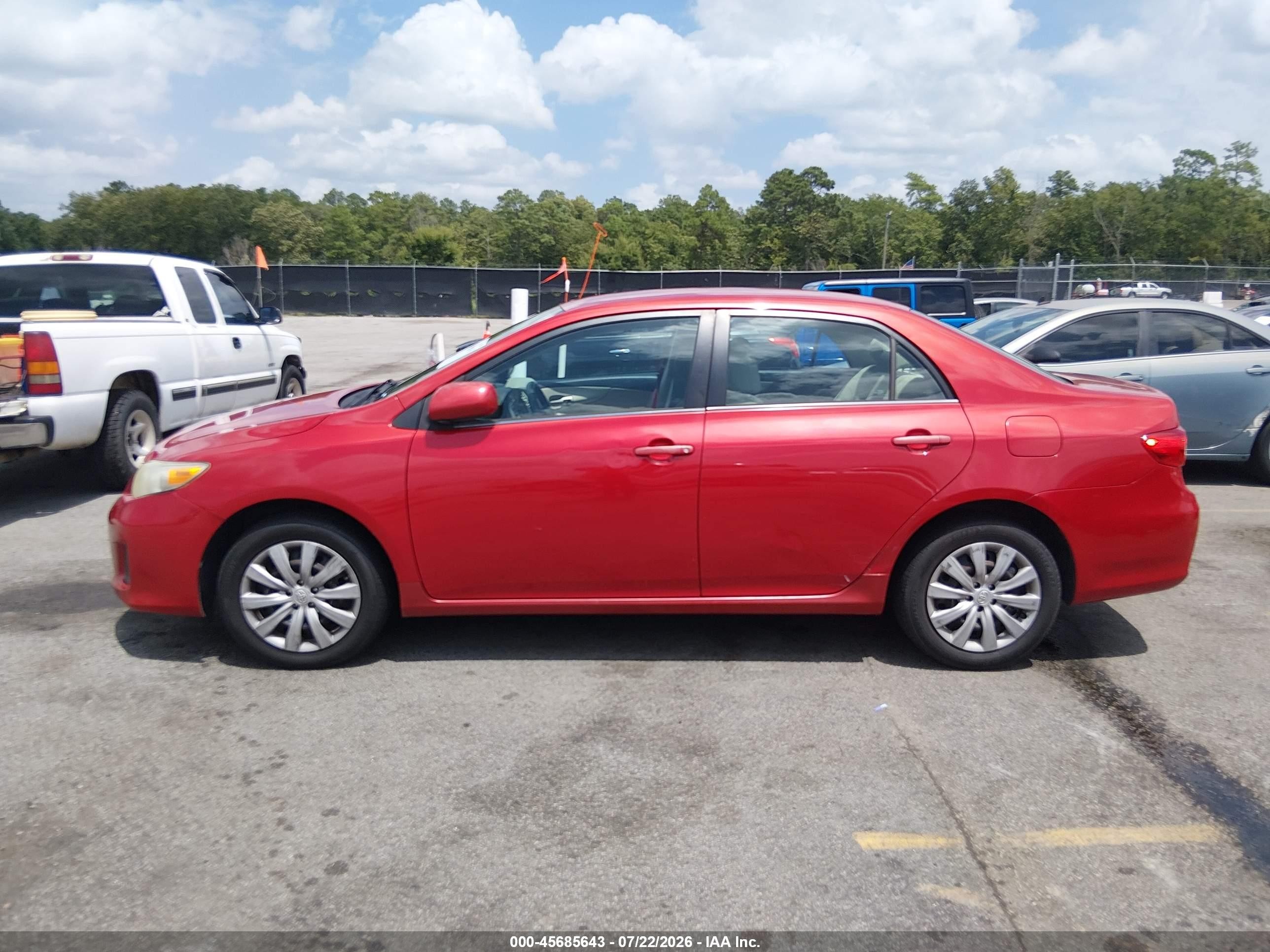 2013 Toyota Corolla Le Красный vin: 2T1BU4EE4DC958319