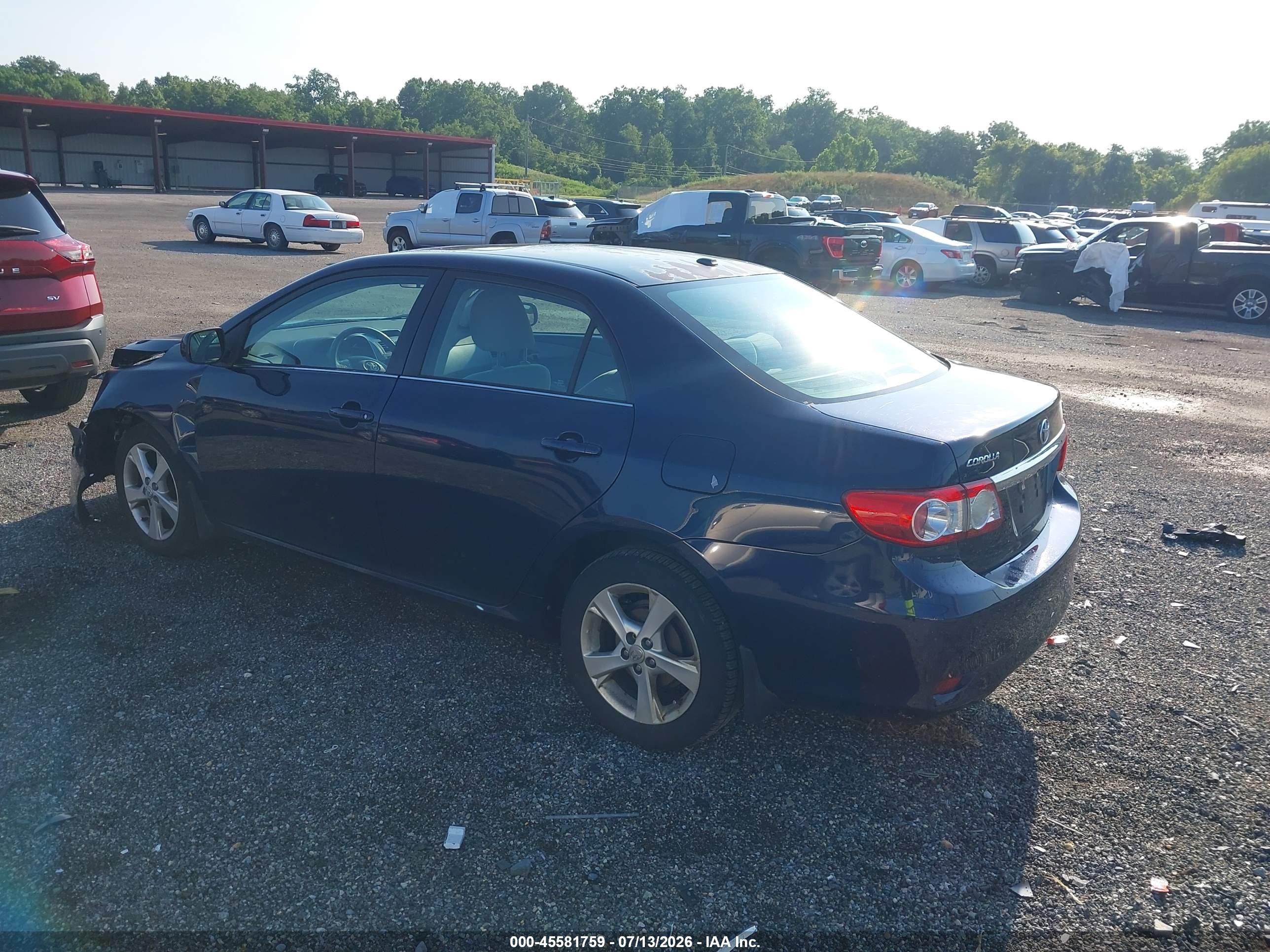 2013 Toyota Corolla Le Blue vin: 2T1BU4EE4DC965528
