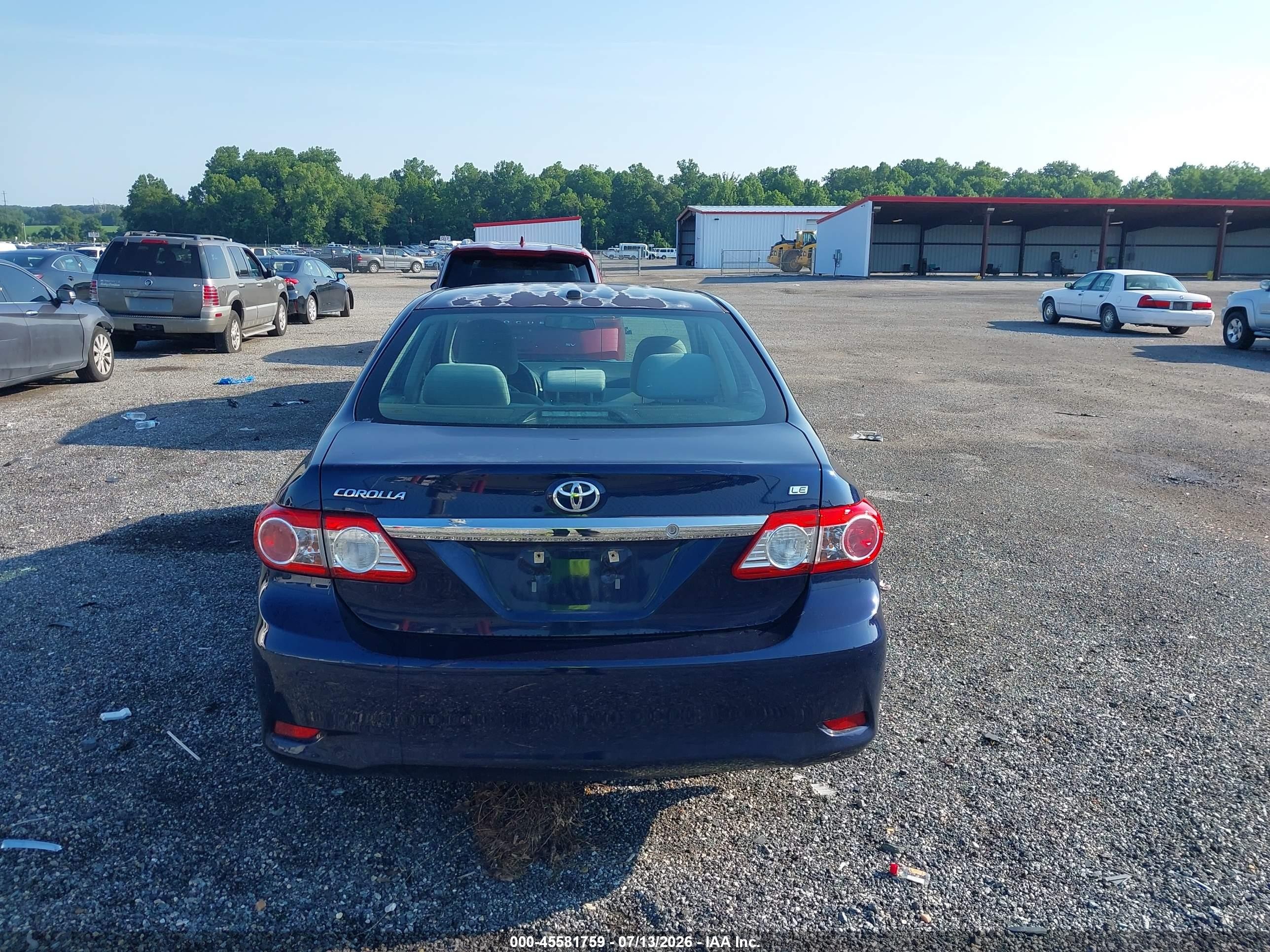 2013 Toyota Corolla Le Blue vin: 2T1BU4EE4DC965528