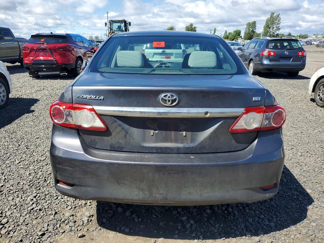 2013 Toyota Corolla Le Gray vin: 2T1BU4EE4DC968400
