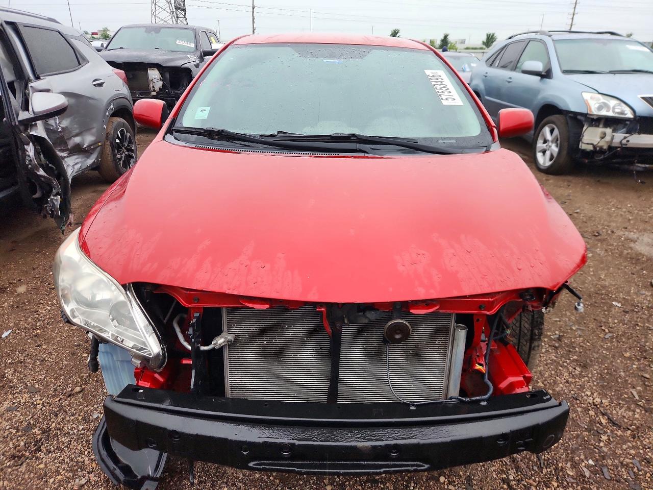 2013 Toyota Corolla Le Red vin: 2T1BU4EE4DC982233
