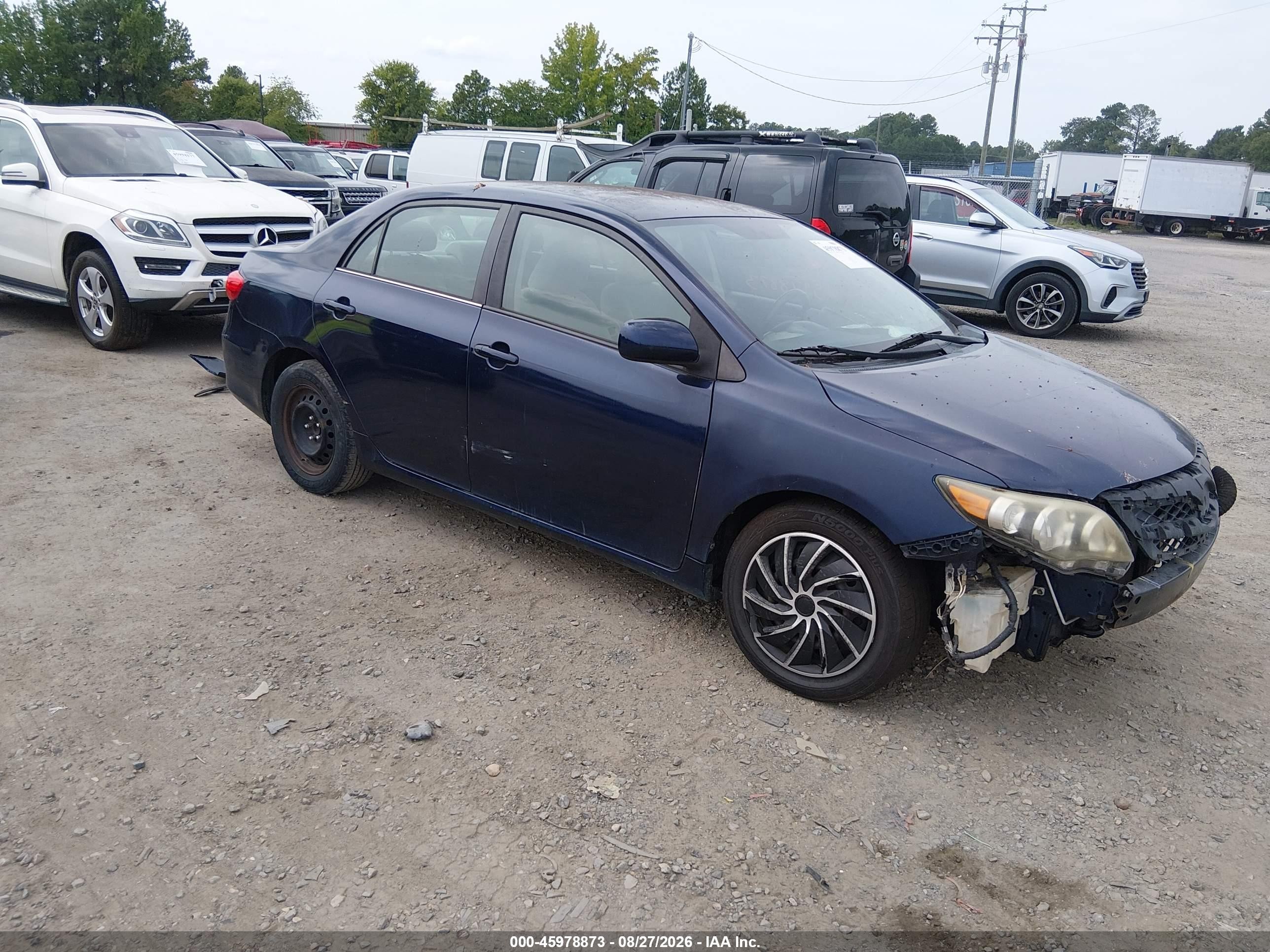 2013 Toyota Corolla Le Blue vin: 2T1BU4EE4DC984662