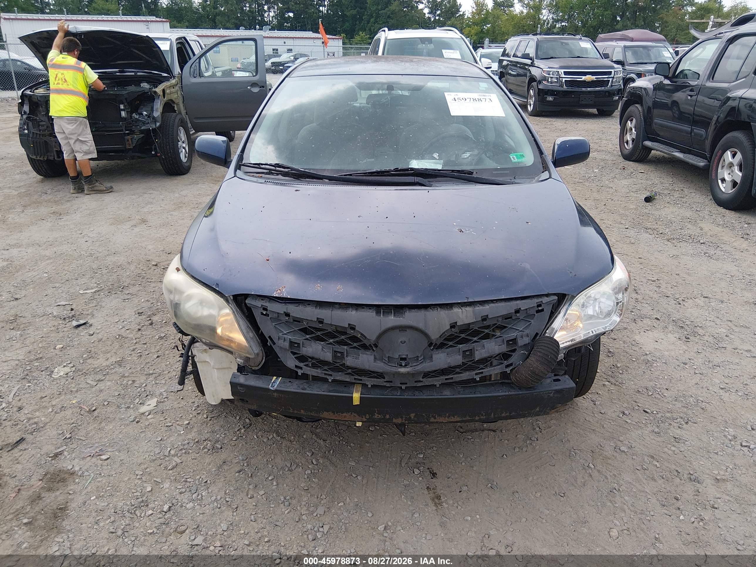 2013 Toyota Corolla Le Blue vin: 2T1BU4EE4DC984662