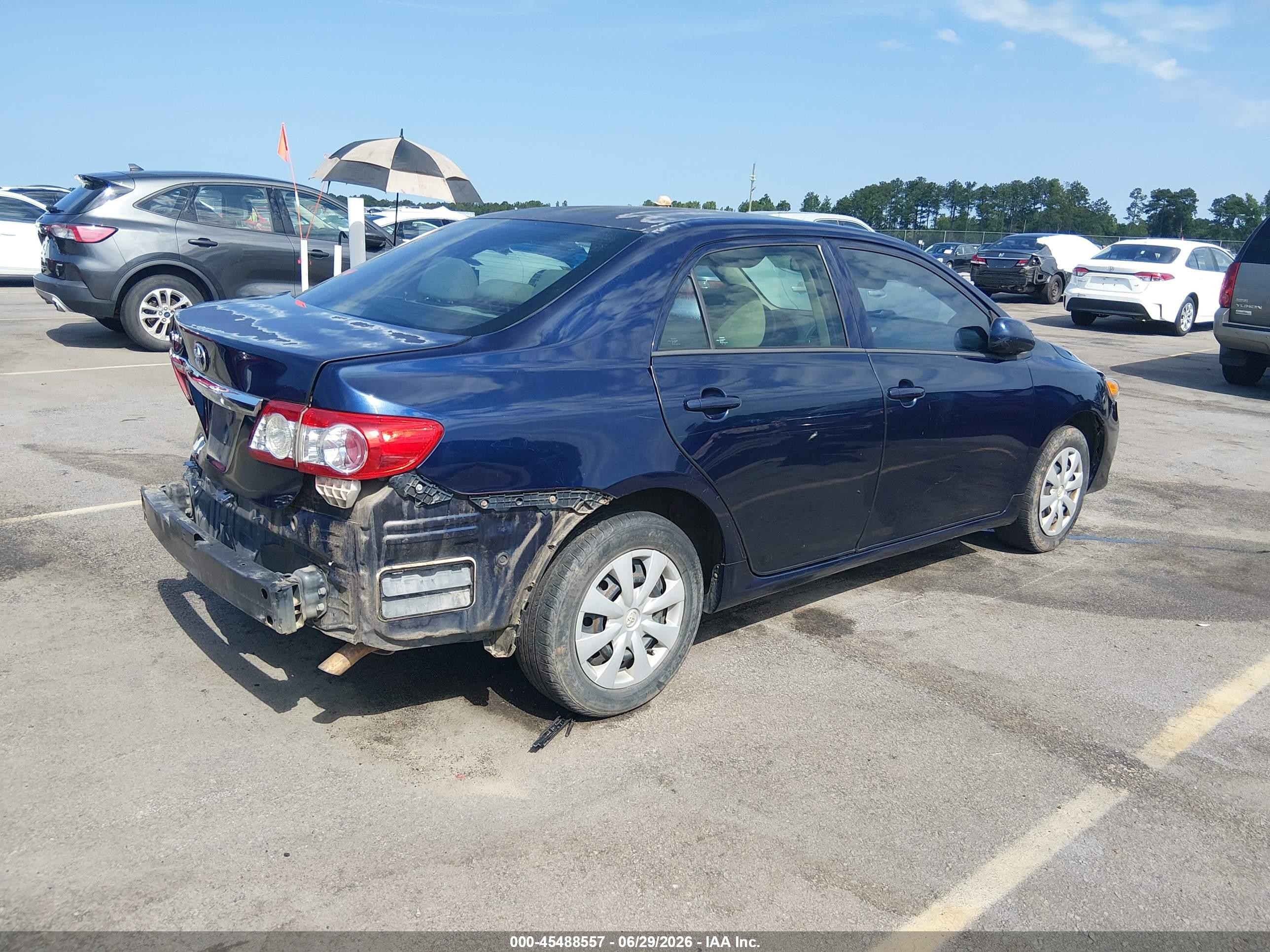 2013 Toyota Corolla L Navy vin: 2T1BU4EE4DC986752