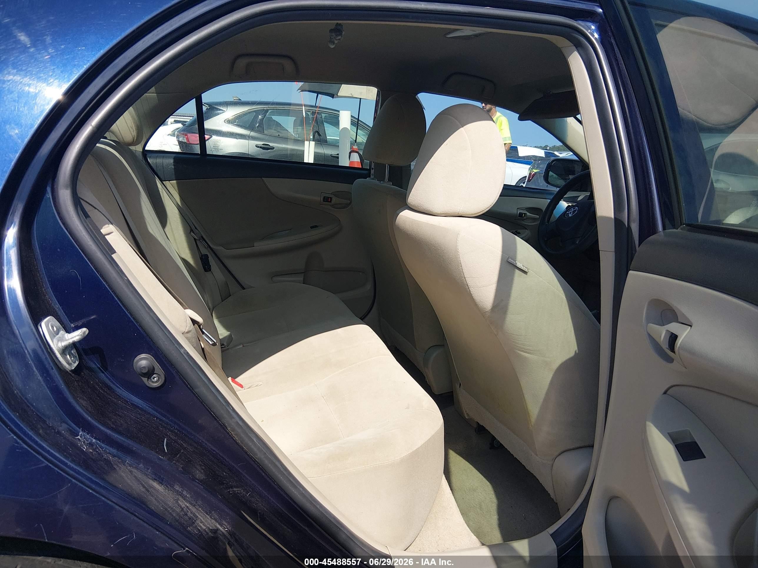 2013 Toyota Corolla L Navy vin: 2T1BU4EE4DC986752