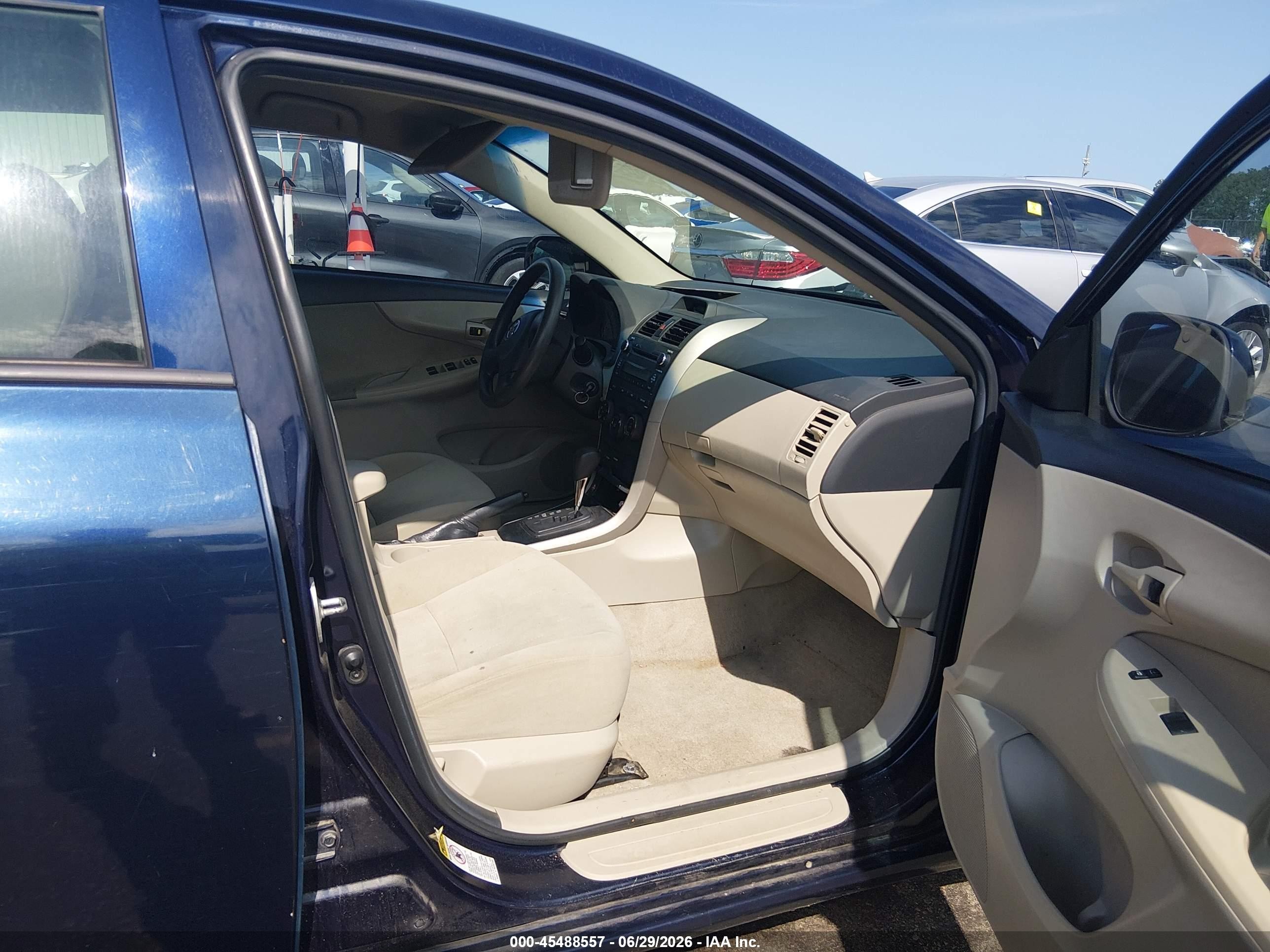 2013 Toyota Corolla L Navy vin: 2T1BU4EE4DC986752