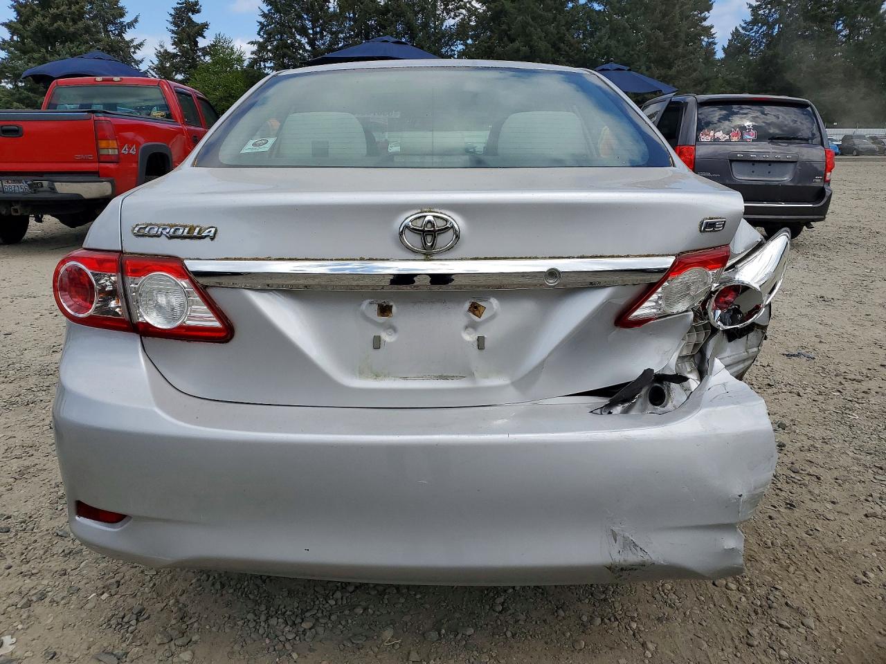 2013 Toyota Corolla Le Silver vin: 2T1BU4EE4DC991319