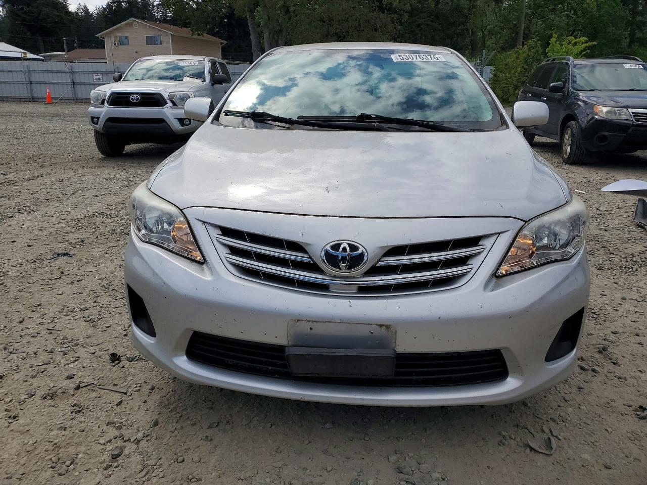 2013 Toyota Corolla Le Silver vin: 2T1BU4EE4DC991319