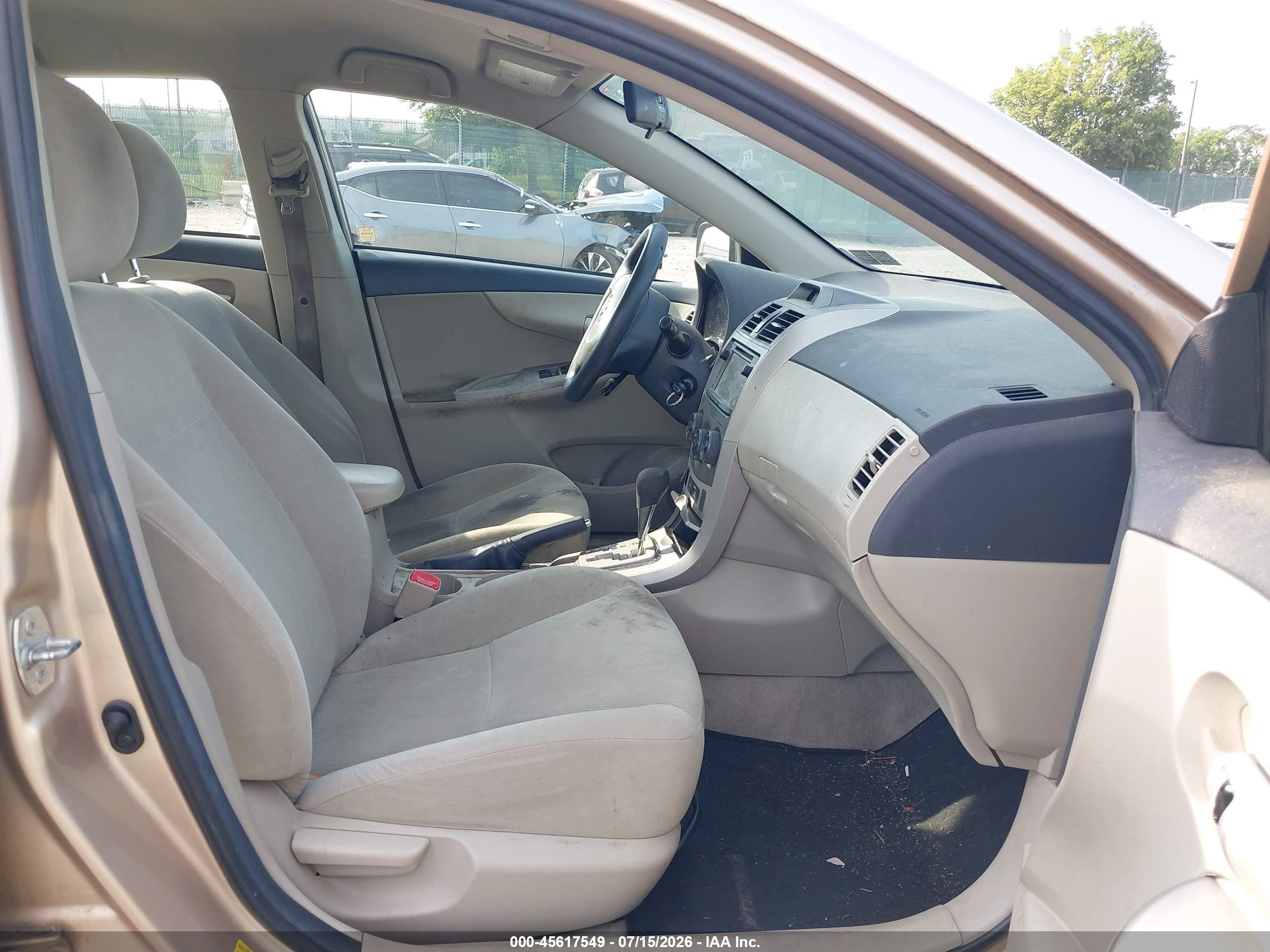 2013 Toyota Corolla Le Tan vin: 2T1BU4EE4DC992681