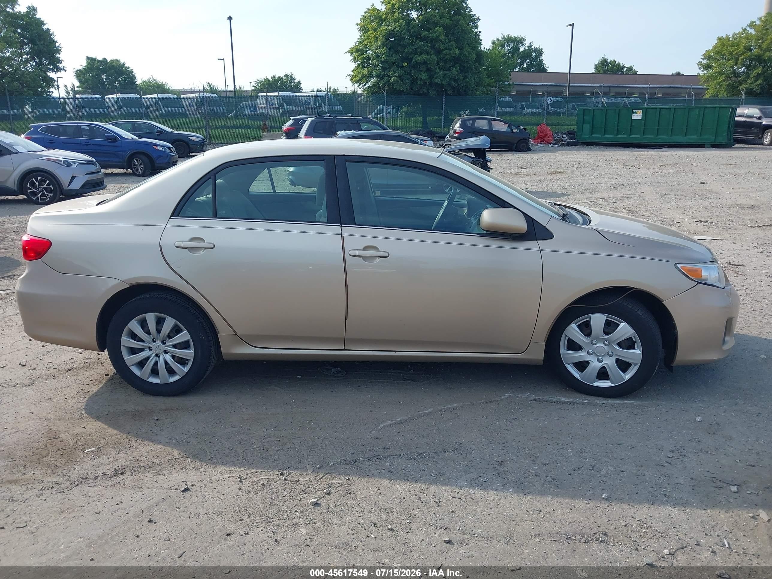2013 Toyota Corolla Le Tan vin: 2T1BU4EE4DC992681