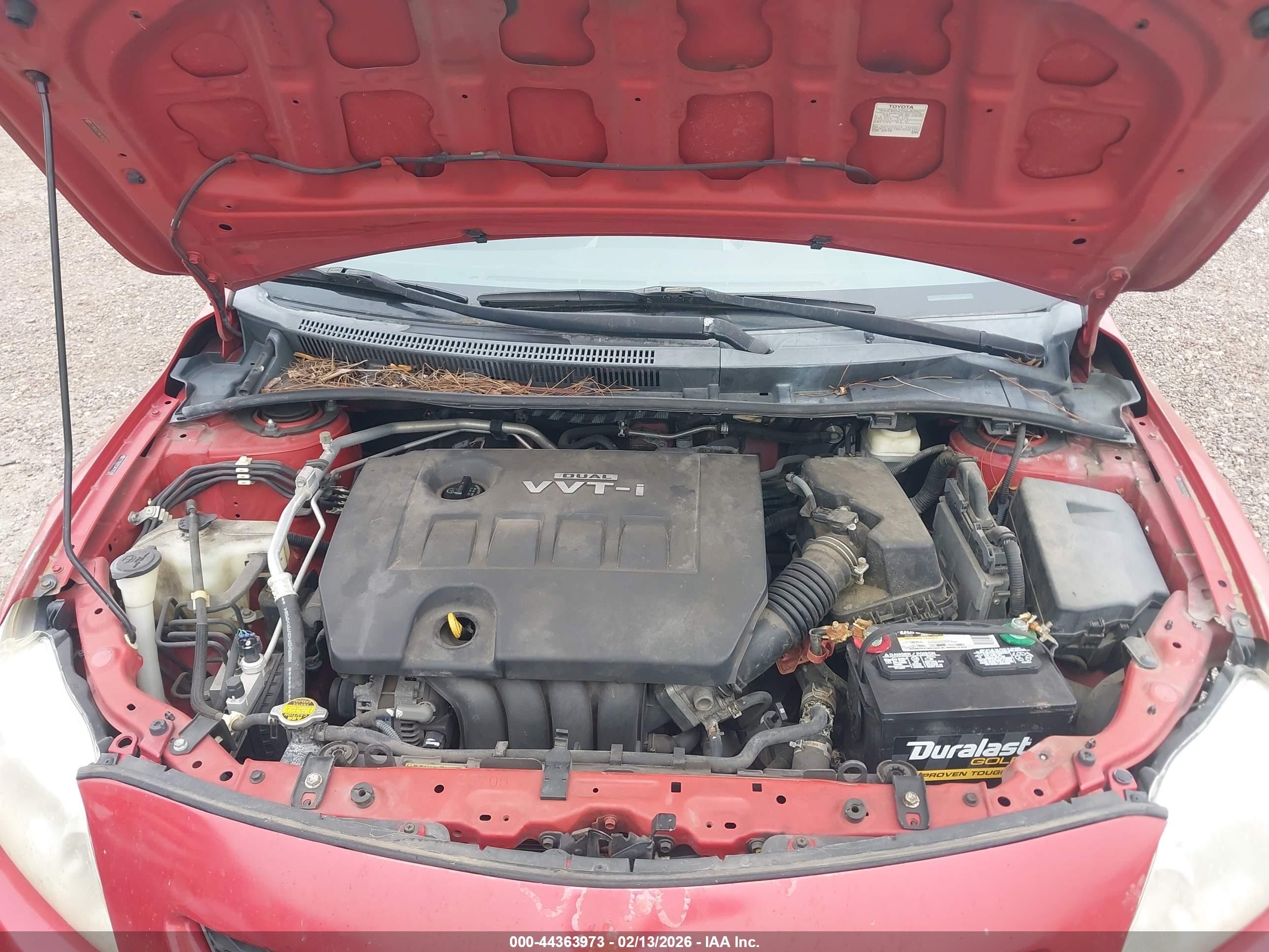 2010 Toyota Corolla Le Red vin: 2T1BU4EE5AC193388