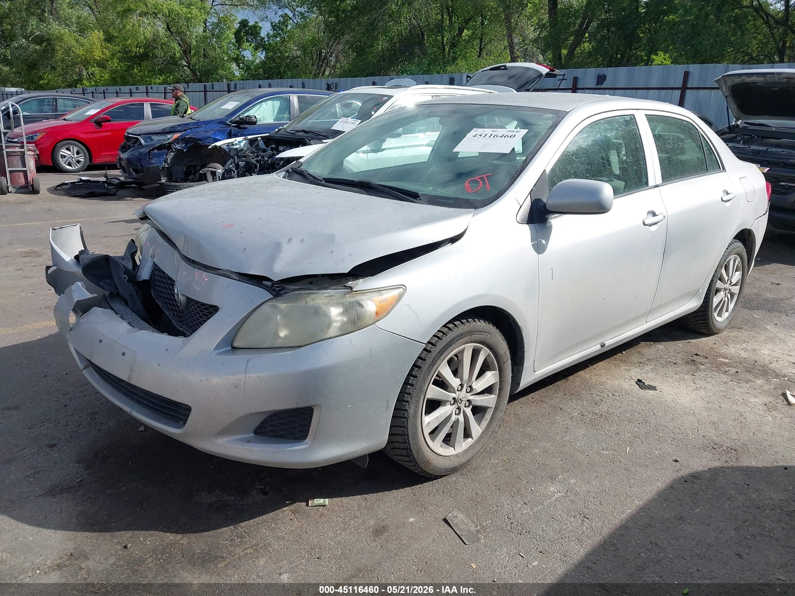 2010 Toyota Corolla Le Серебряный vin: 2T1BU4EE5AC201828