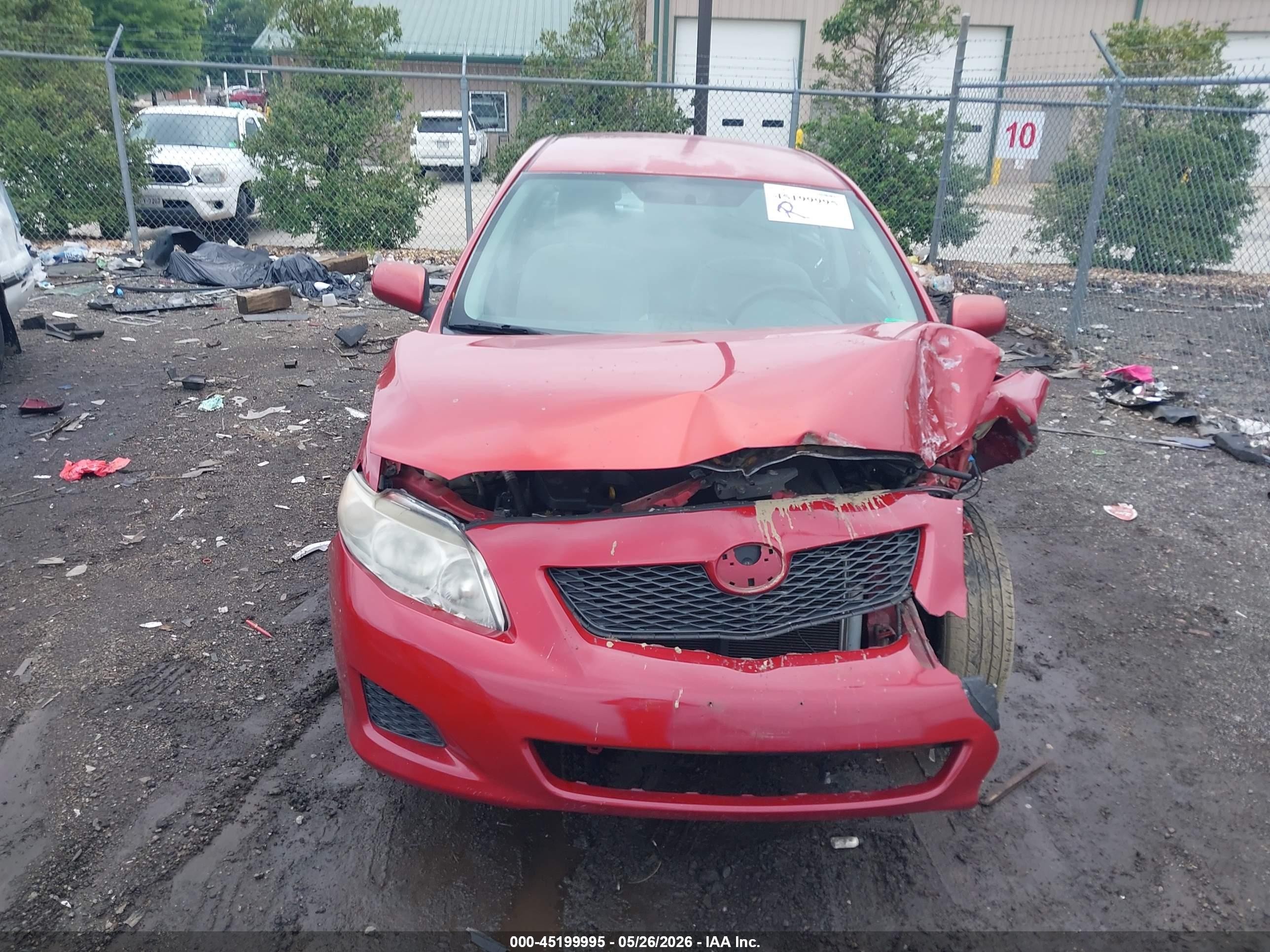 2010 Toyota Corolla Le Red vin: 2T1BU4EE5AC247109