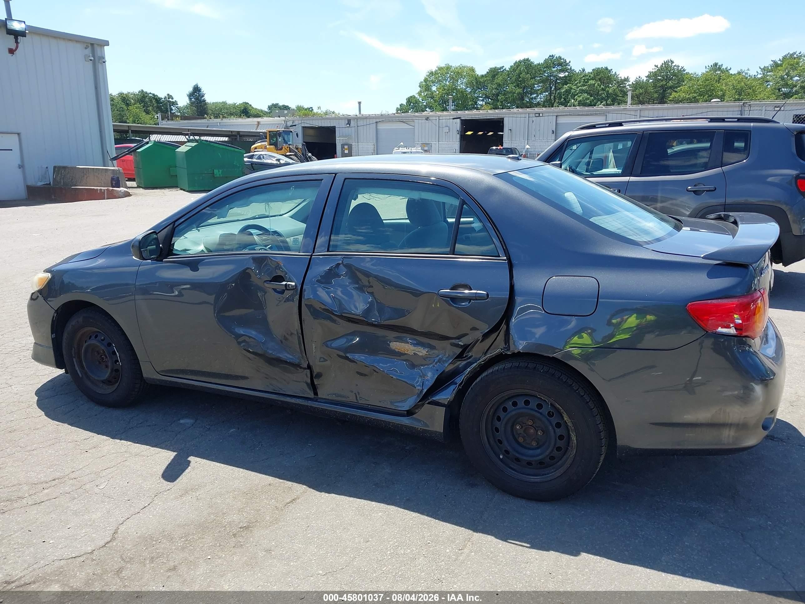 2010 Toyota Corolla Le Gray vin: 2T1BU4EE5AC247675