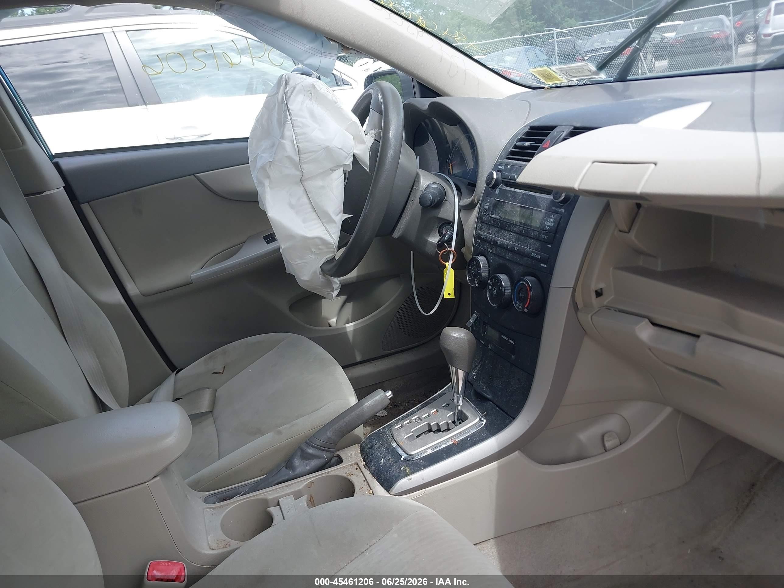 2010 Toyota Corolla Le Green vin: 2T1BU4EE5AC259082