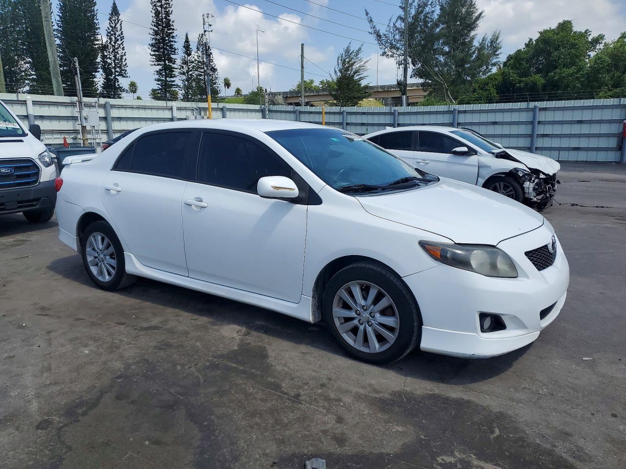 2010 Toyota Corolla S White vin: 2T1BU4EE5AC264427