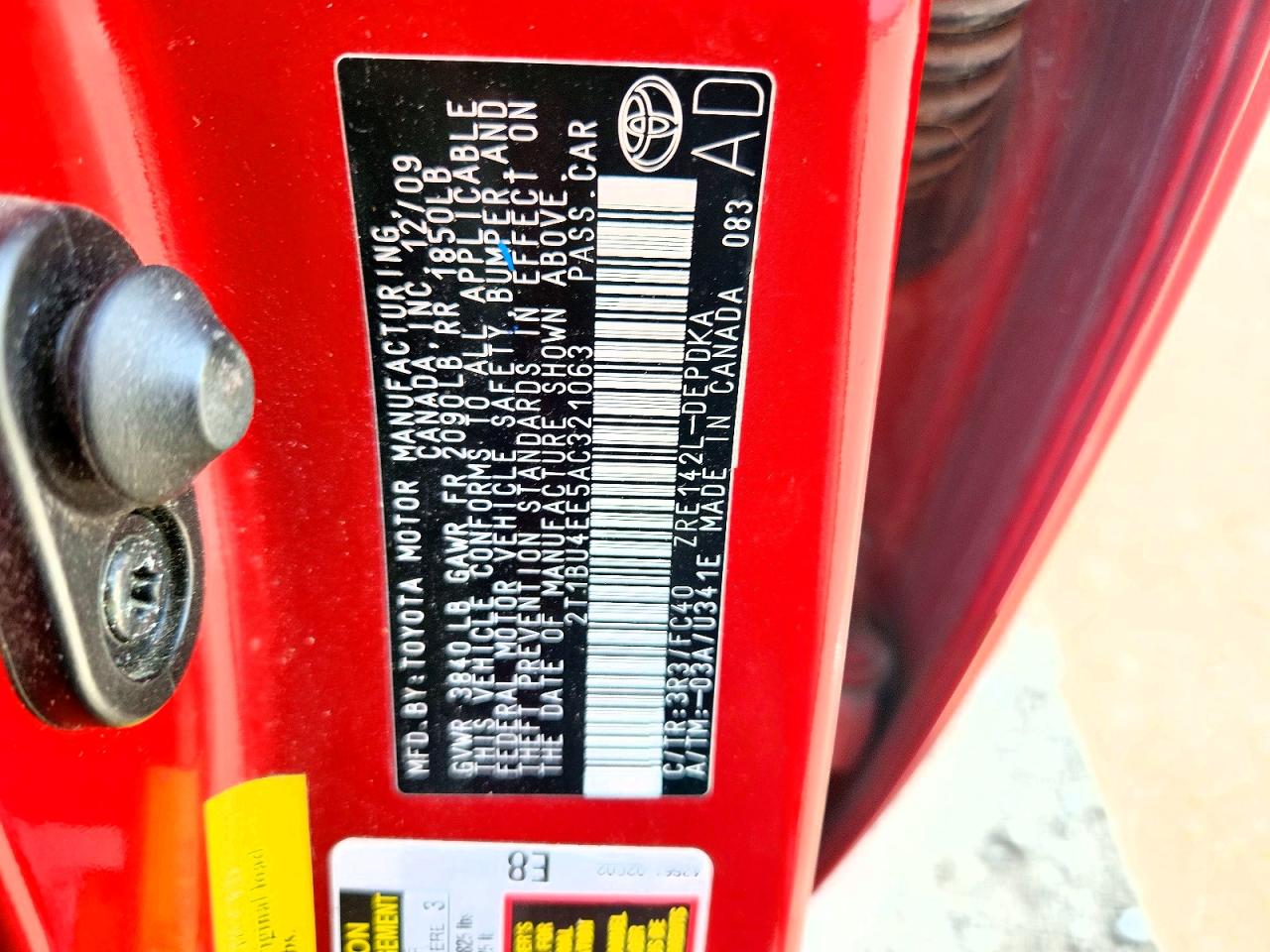 2010 Toyota Corolla Le Red vin: 2T1BU4EE5AC321063